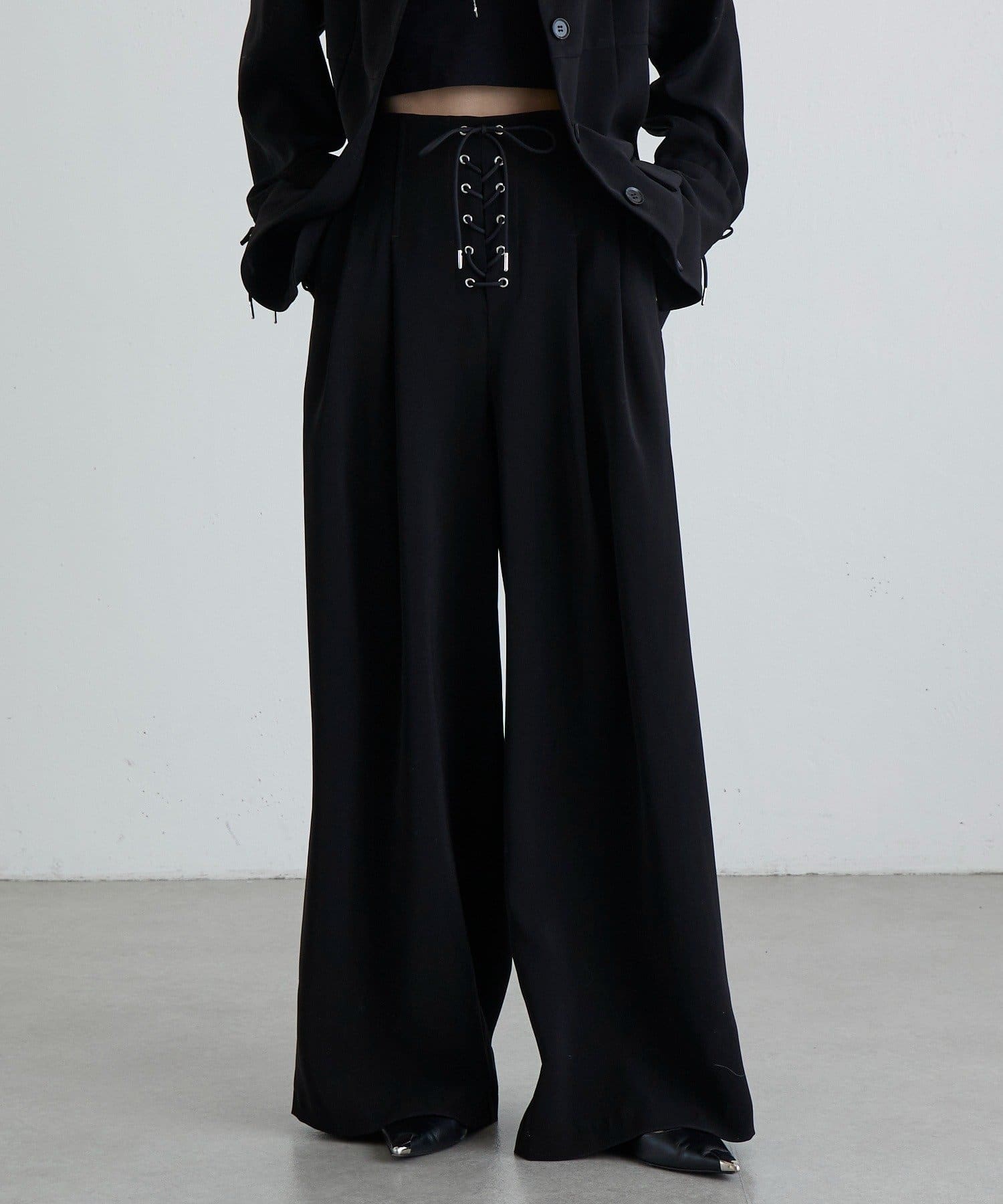 Lui's(ルイス) レースアップデザインワイドパンツ