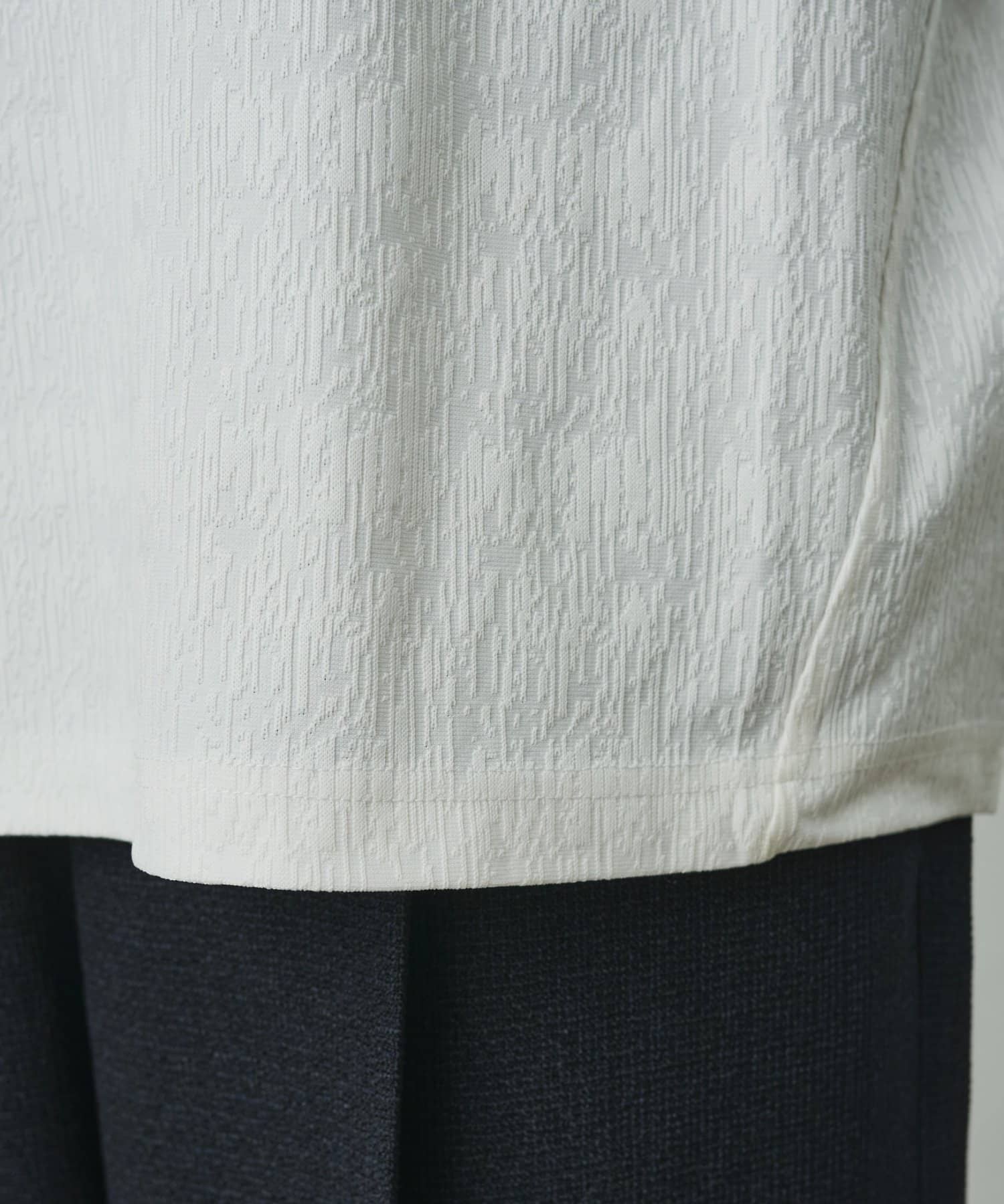 COLONY 2139(コロニー トゥーワンスリーナイン) ブライトジャガード半袖TEE