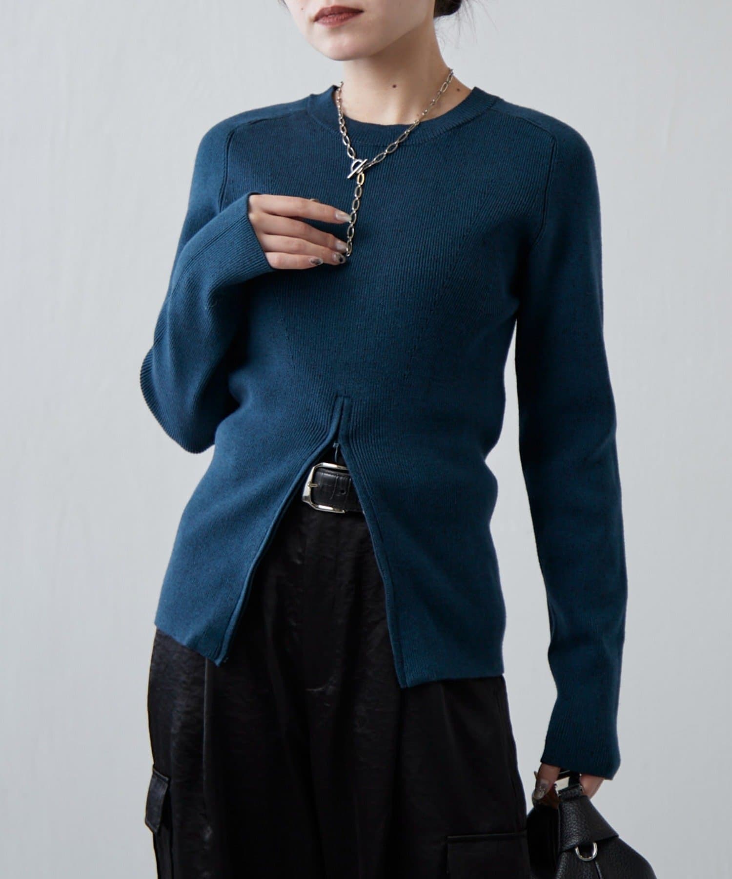 Lui's(ルイス) フロントZIPデザインニット