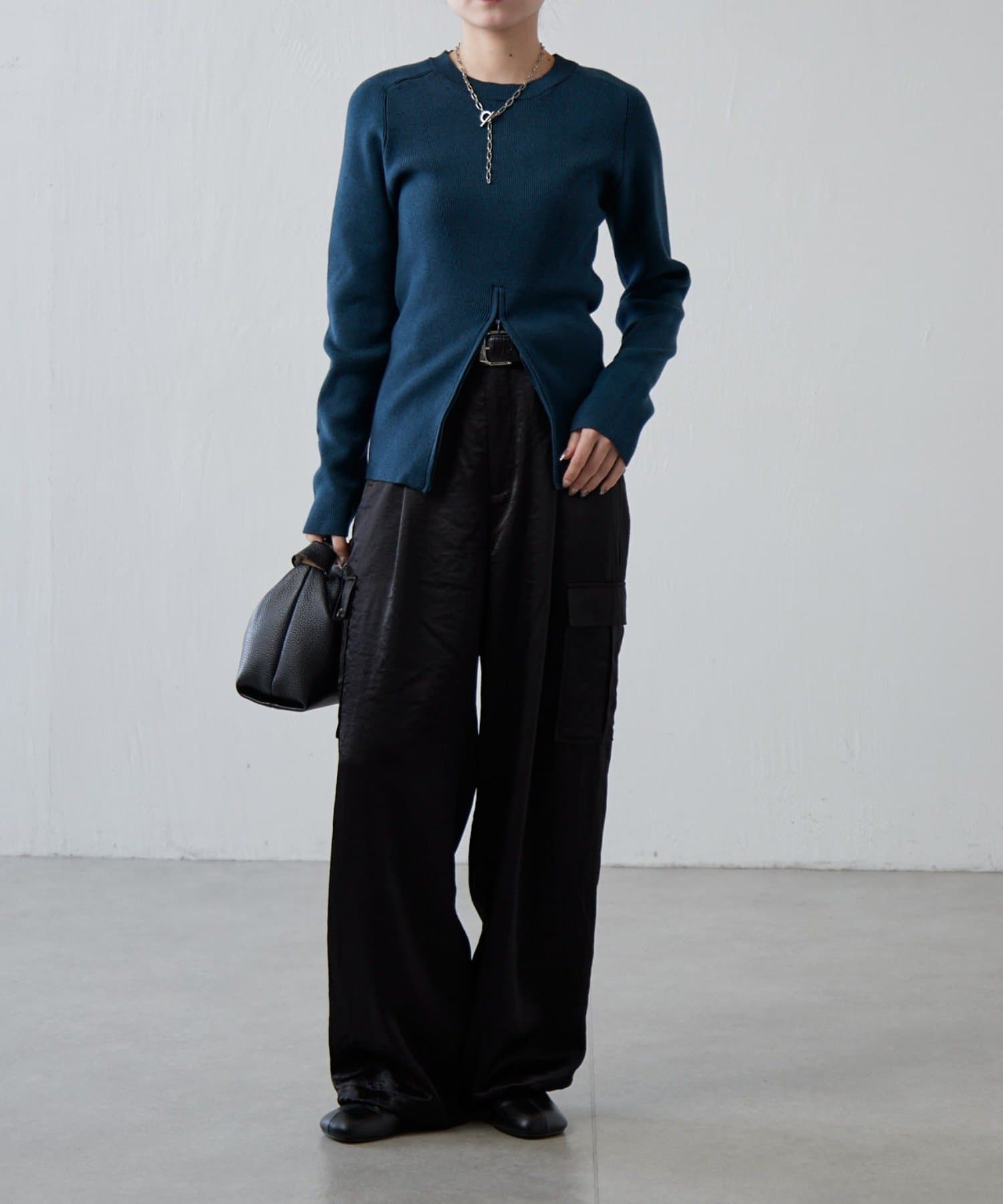 Lui's(ルイス) フロントZIPデザインニット