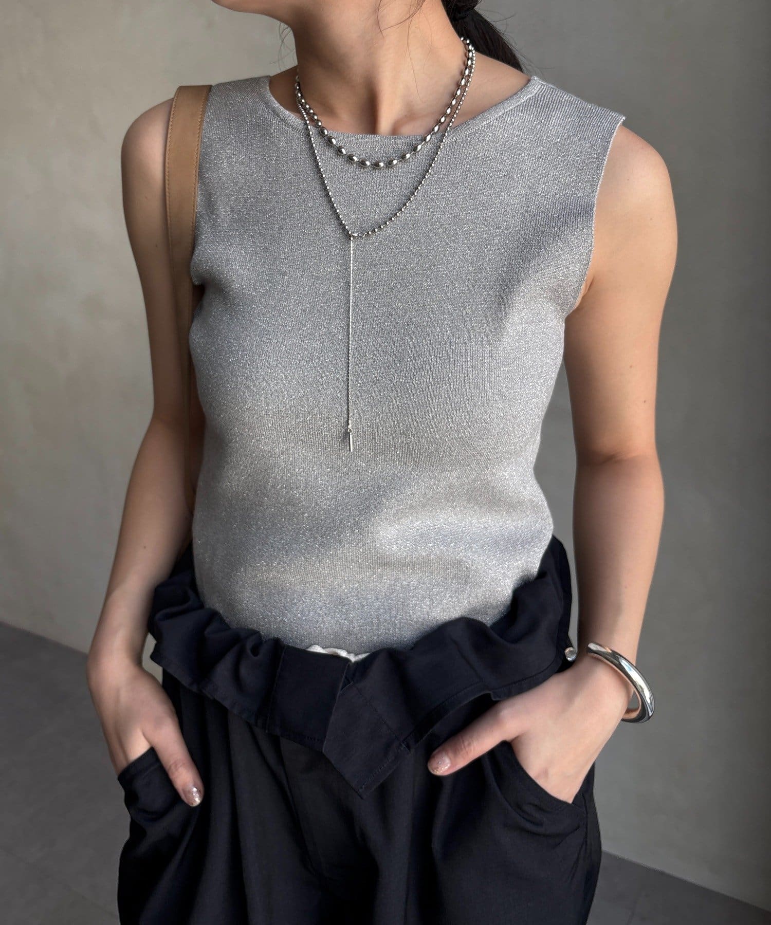 DOUDOU(ドゥドゥ) 前後2WAYラメニットタンク