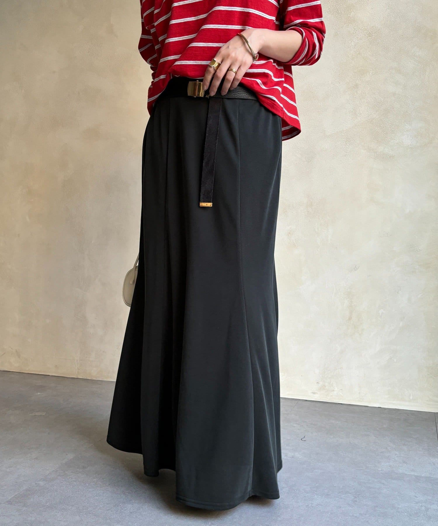 DOUDOU(ドゥドゥ) カットマーメイドスカート