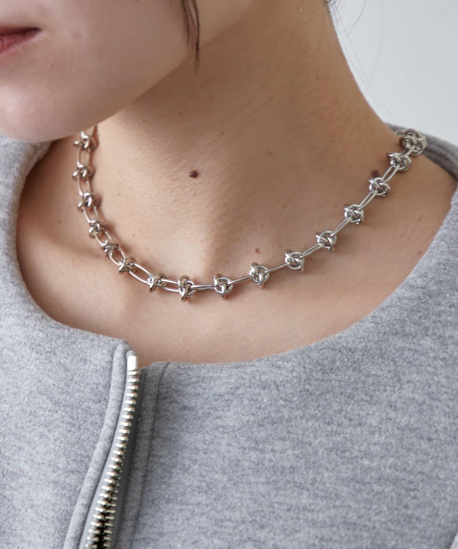 Lui's(ルイス) ノットチェーンネックレス