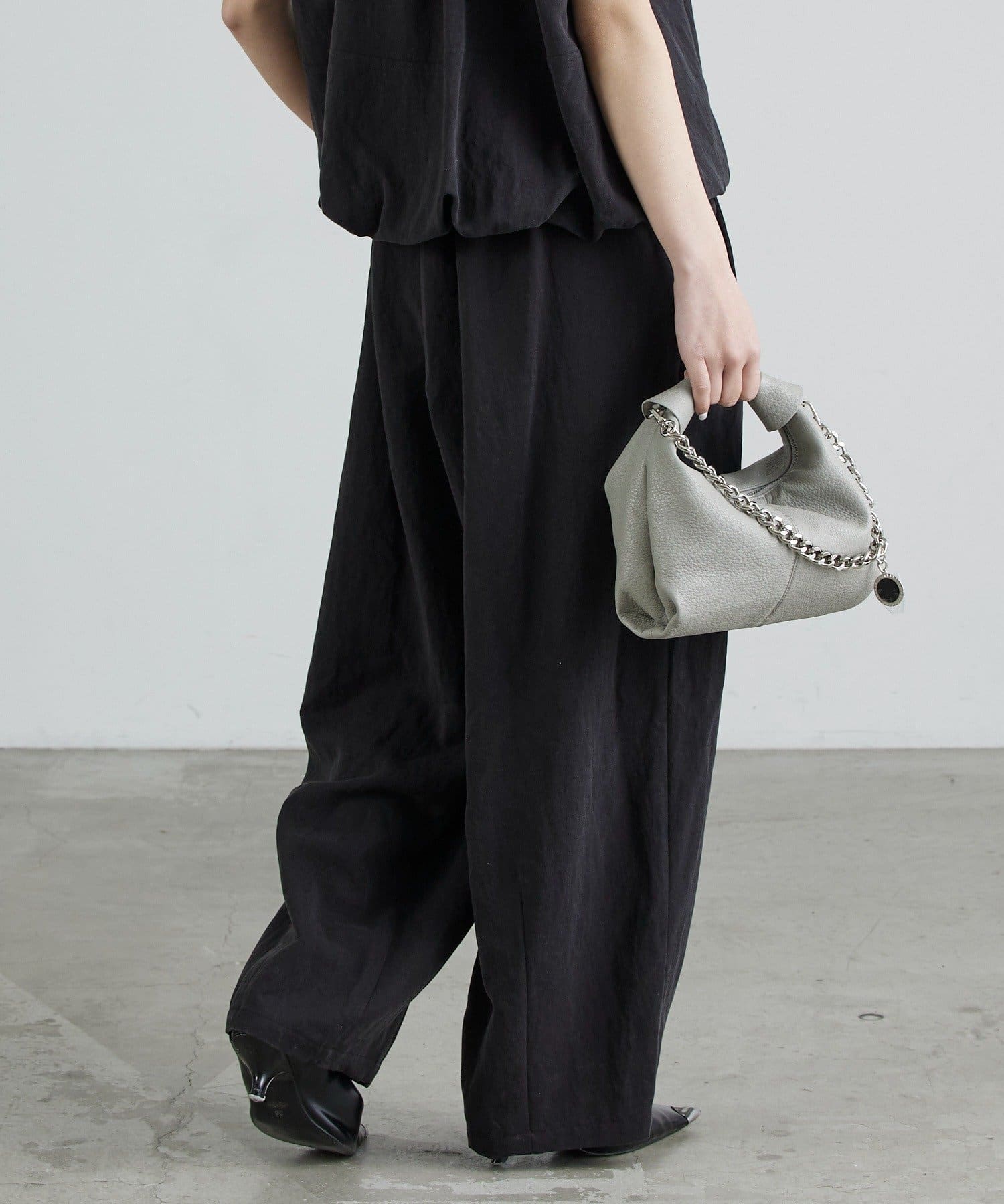 Lui's(ルイス) フロントタックカーヴィーパンツ