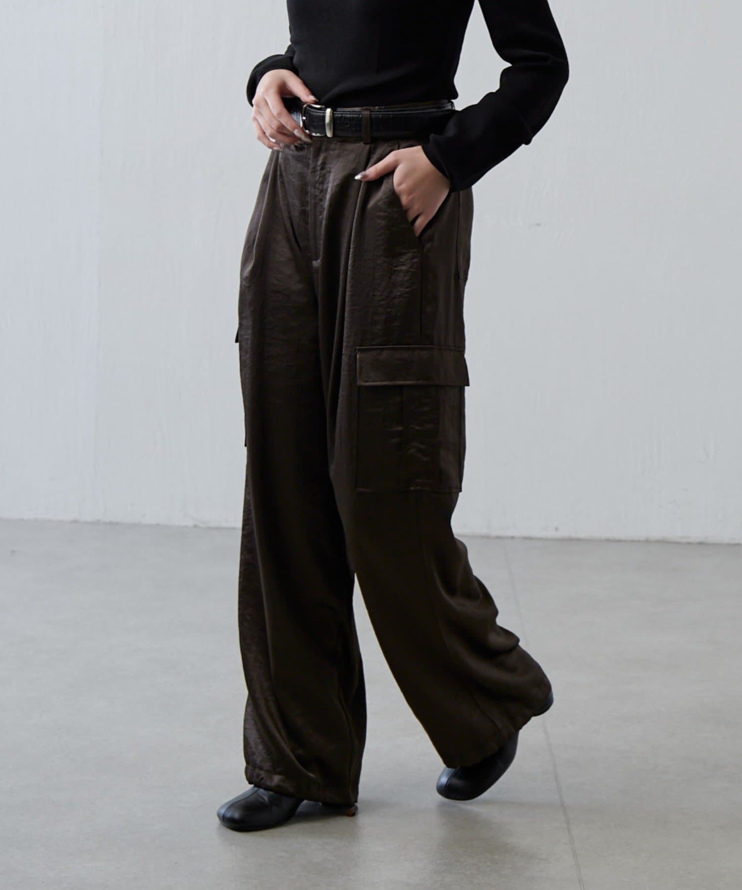 Lui's(ルイス) サテンカーゴパンツ