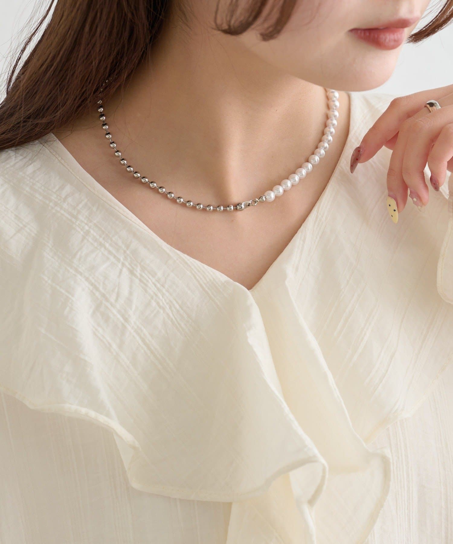 mystic(ミスティック) 【Lara】パール×ボールネックレス