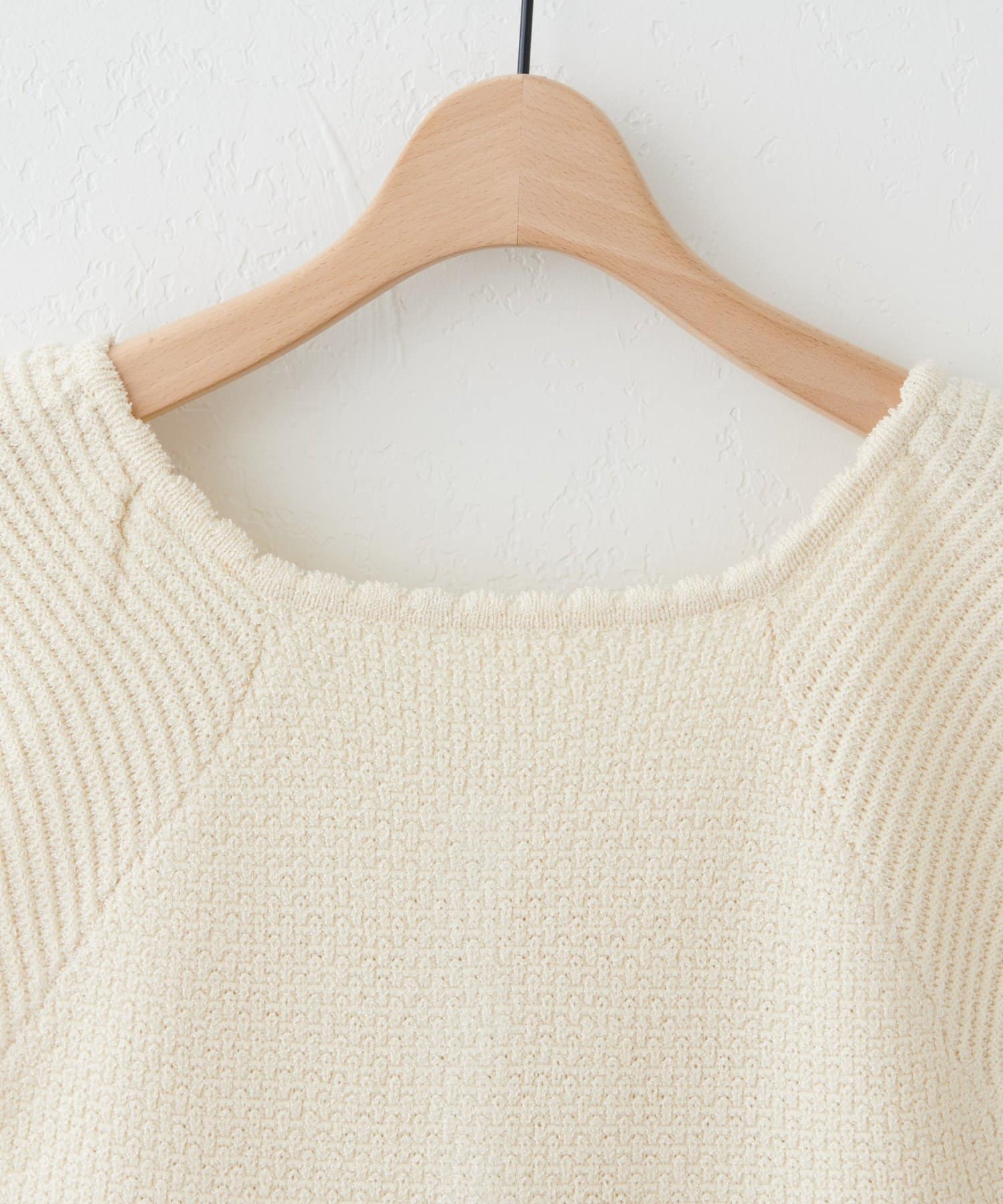 DISCOAT(ディスコート) 【umm.】スカラップフリルノースリーブ