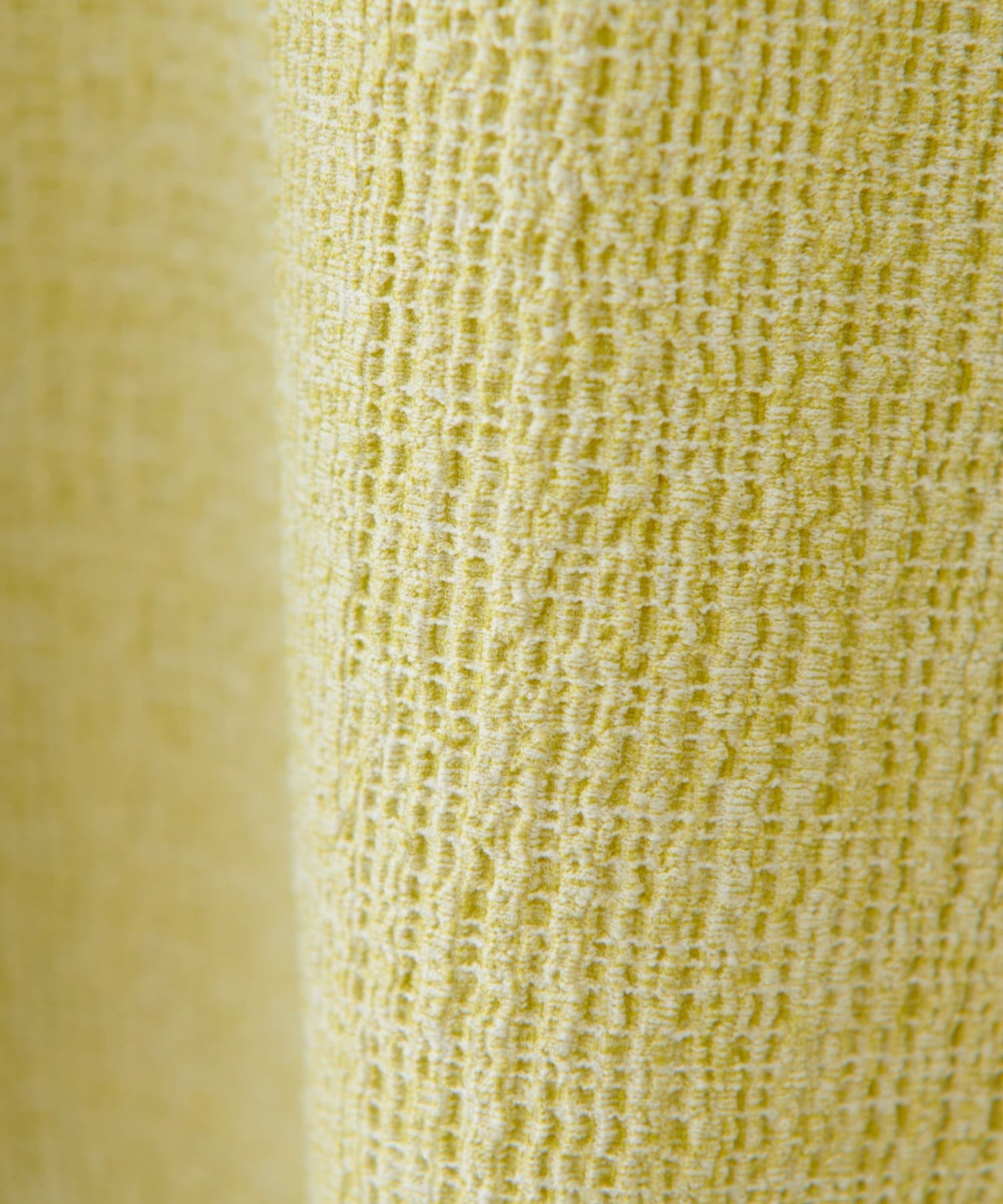 DISCOAT(ディスコート) 【WEB限定】ジャガード袖フリルプルオーバー