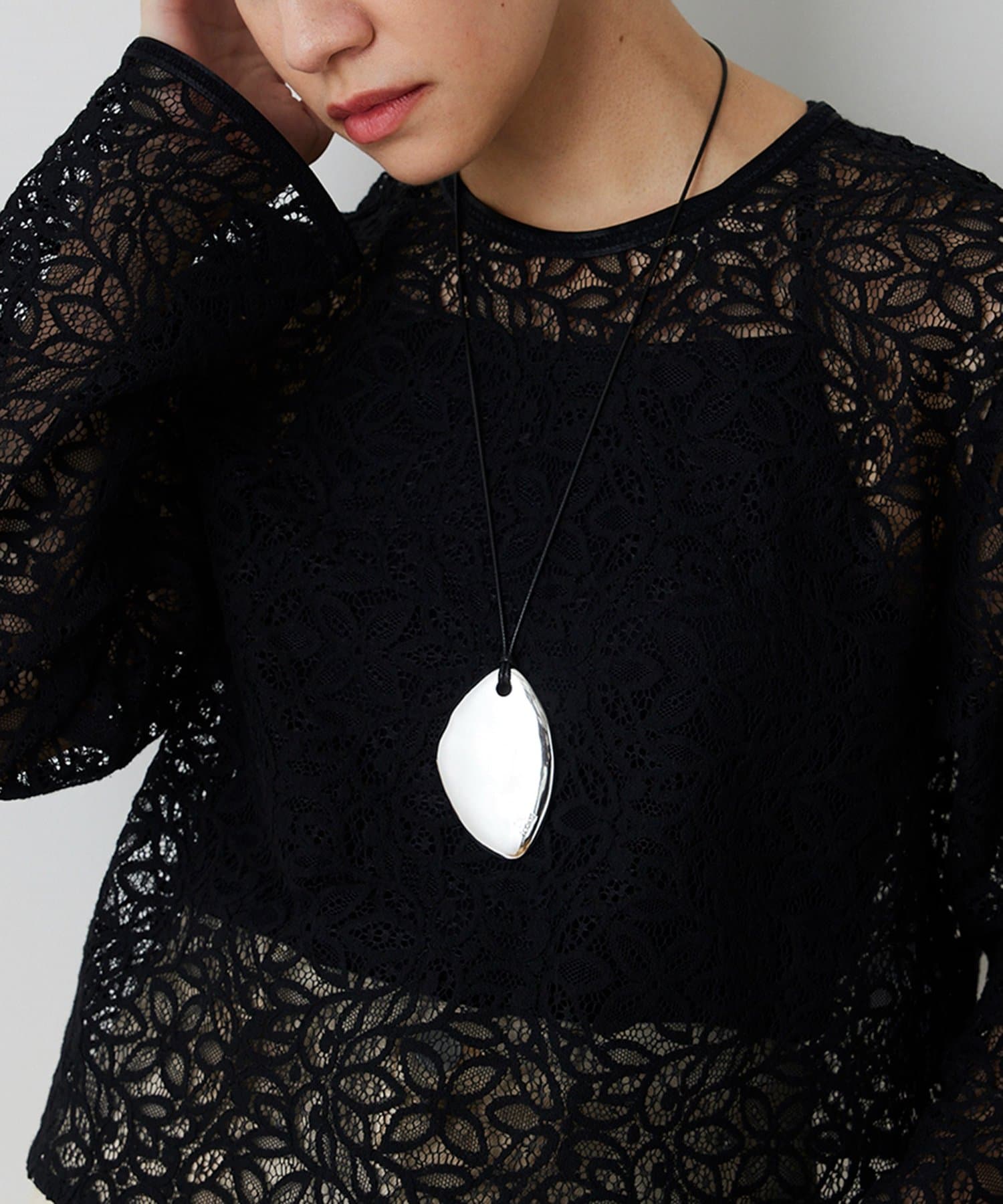 Whim Gazette(ウィム ガゼット) 【Hoaw.】Oval cord ネックレス