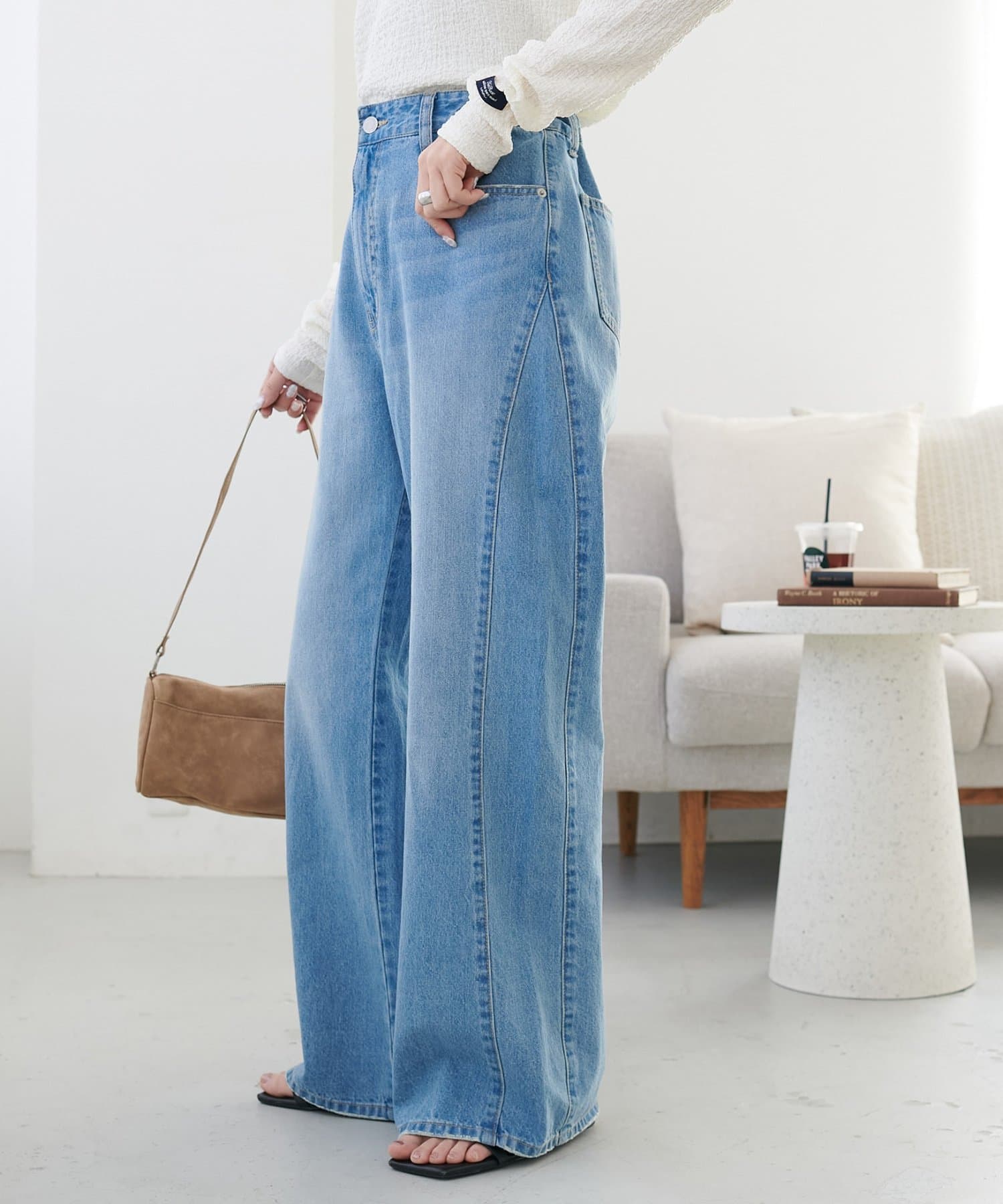 DISCOAT(ディスコート) 【4/2(木) 9:30～/＠yuyukekelife監修】欲張りライトオンスデニムワイドパンツ