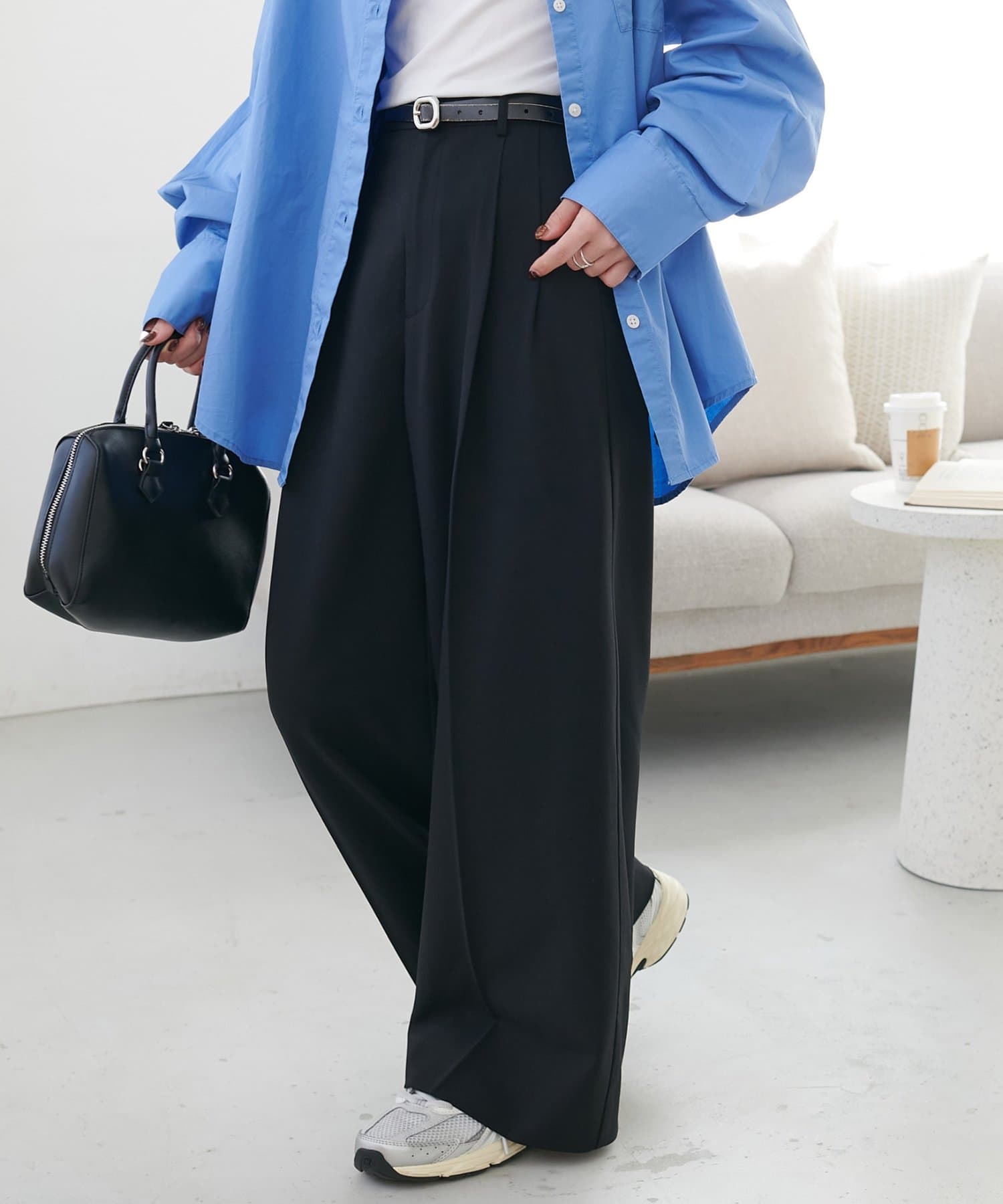 DISCOAT(ディスコート) 【SS先行予約】トロミ2タックワイドパンツ《WEB限定カラーあり》