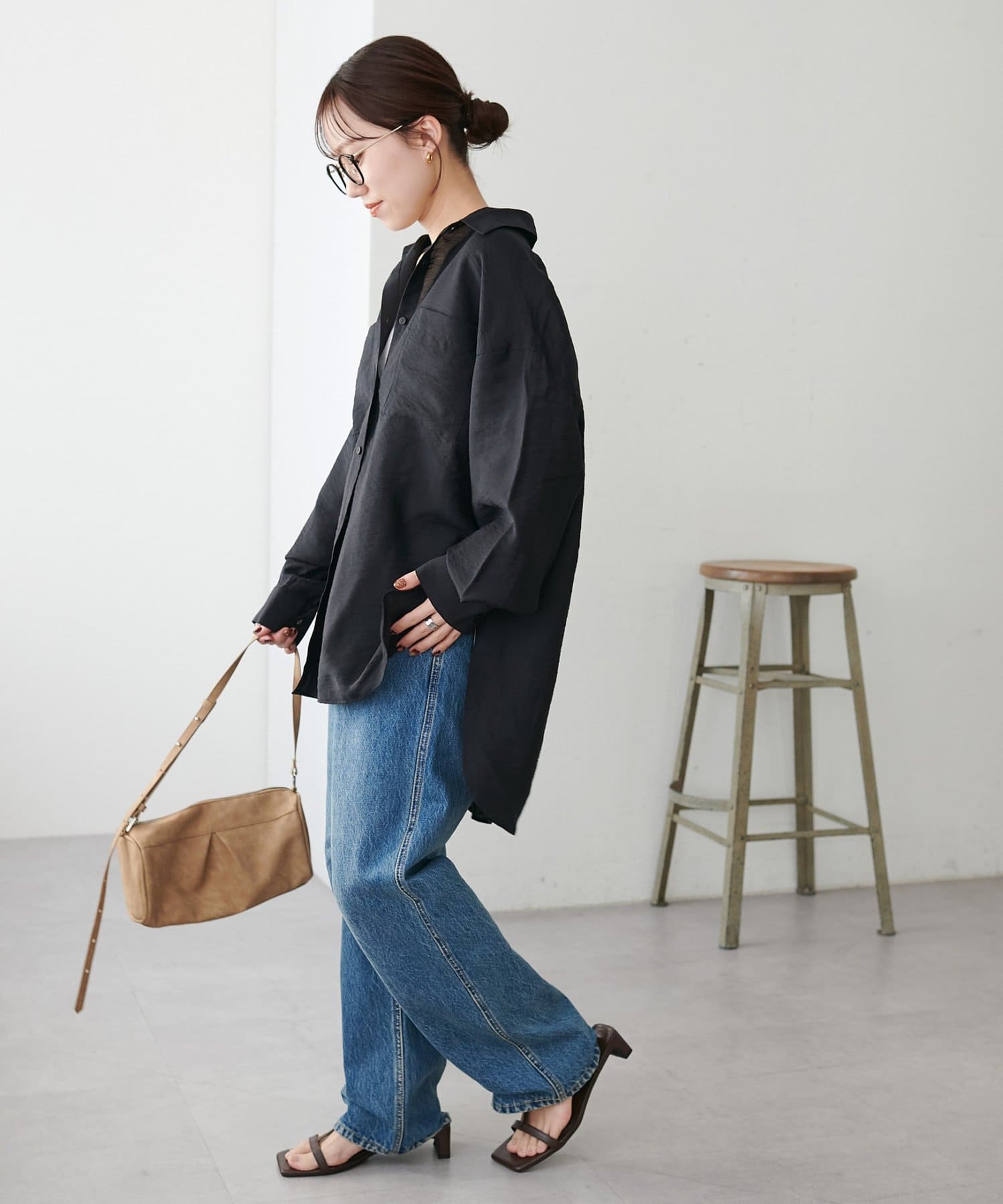 DISCOAT(ディスコート) 【SS先行予約】シアー黒釦ビッグシャツ