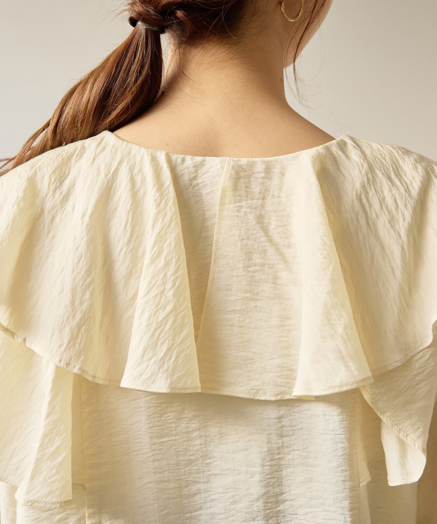 DISCOAT(ディスコート) 【SS先行予約】シアーフリルブラウス