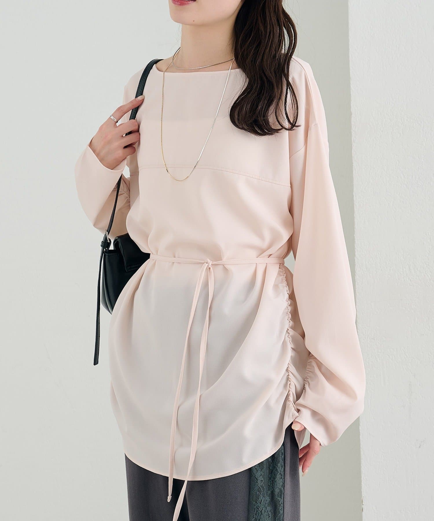 mystic(ミスティック) サイドギャザーＴブラウス