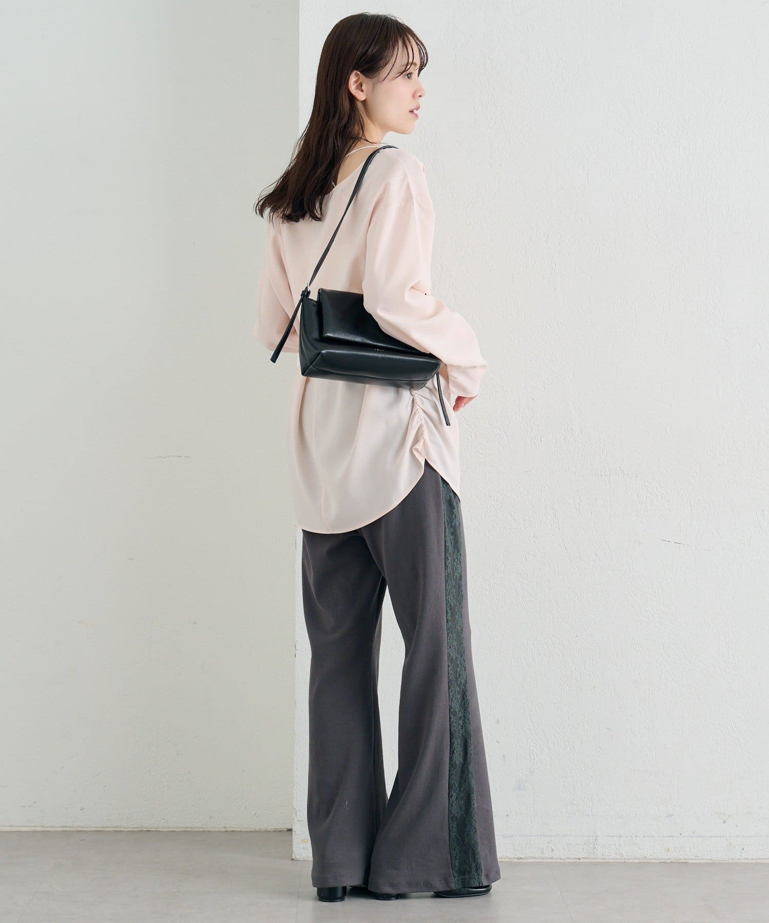 mystic(ミスティック) サイドギャザーＴブラウス