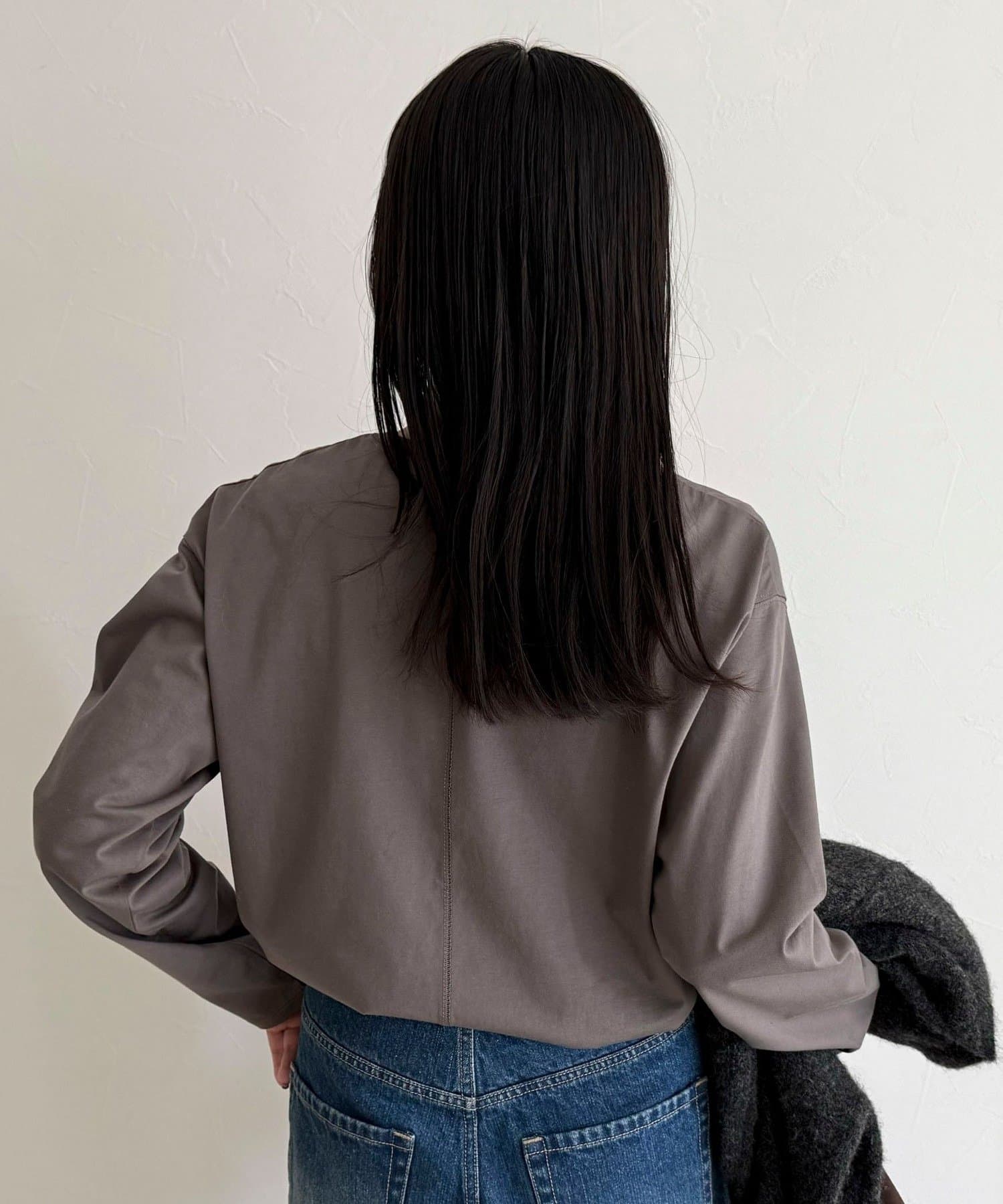 FREDY & GLOSTER(フレディ アンド グロスター) ワンポイント刺繍ロゴロンTシャツ