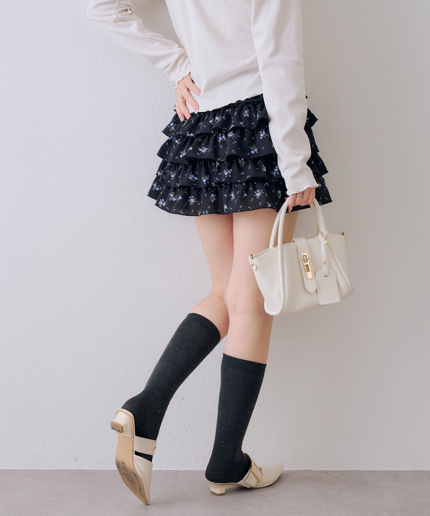 NICE CLAUP / OLIVE des OLIVE OUTLET(ナイスクラップ  / オリーブ デ オリーブ アウトレット) 【RMAF】アソートフリルミニスカート