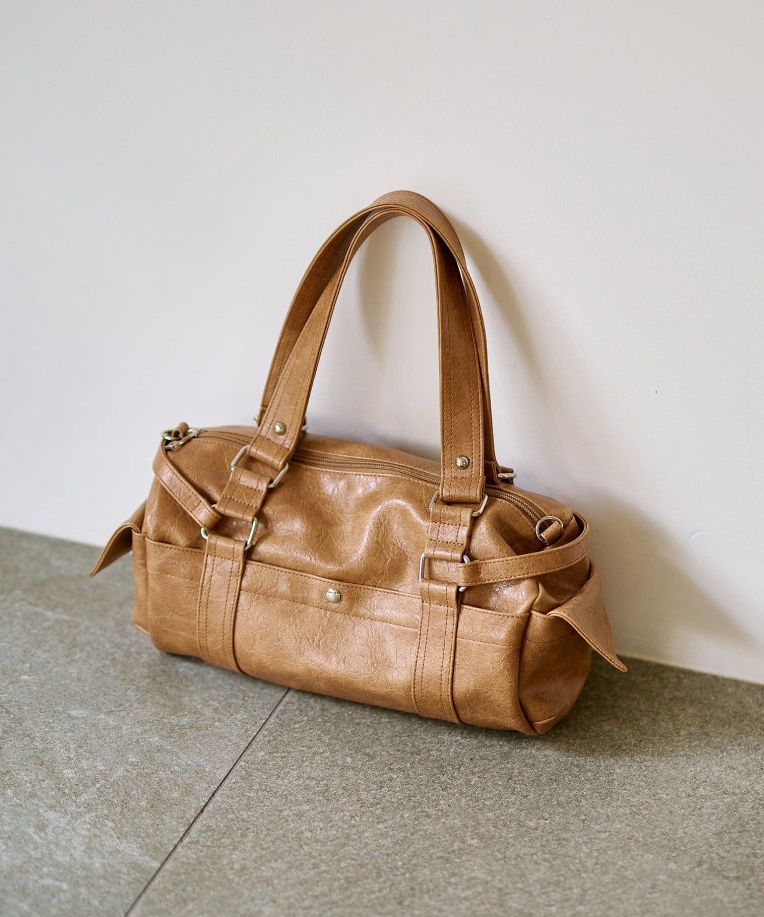 Kastane(カスタネ) 【500mlペットボトル収納可/一部店舗限定】ロールポケットミドルバッグ