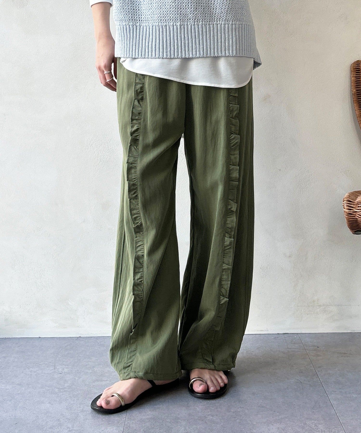 DOUDOU(ドゥドゥ) 【WEB限定】フリルラインパンツ