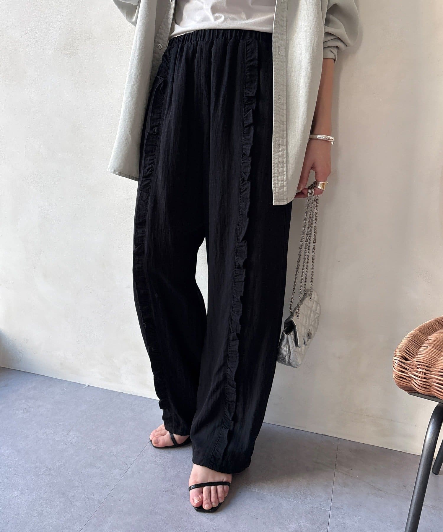 DOUDOU(ドゥドゥ) 【WEB限定】フリルラインパンツ