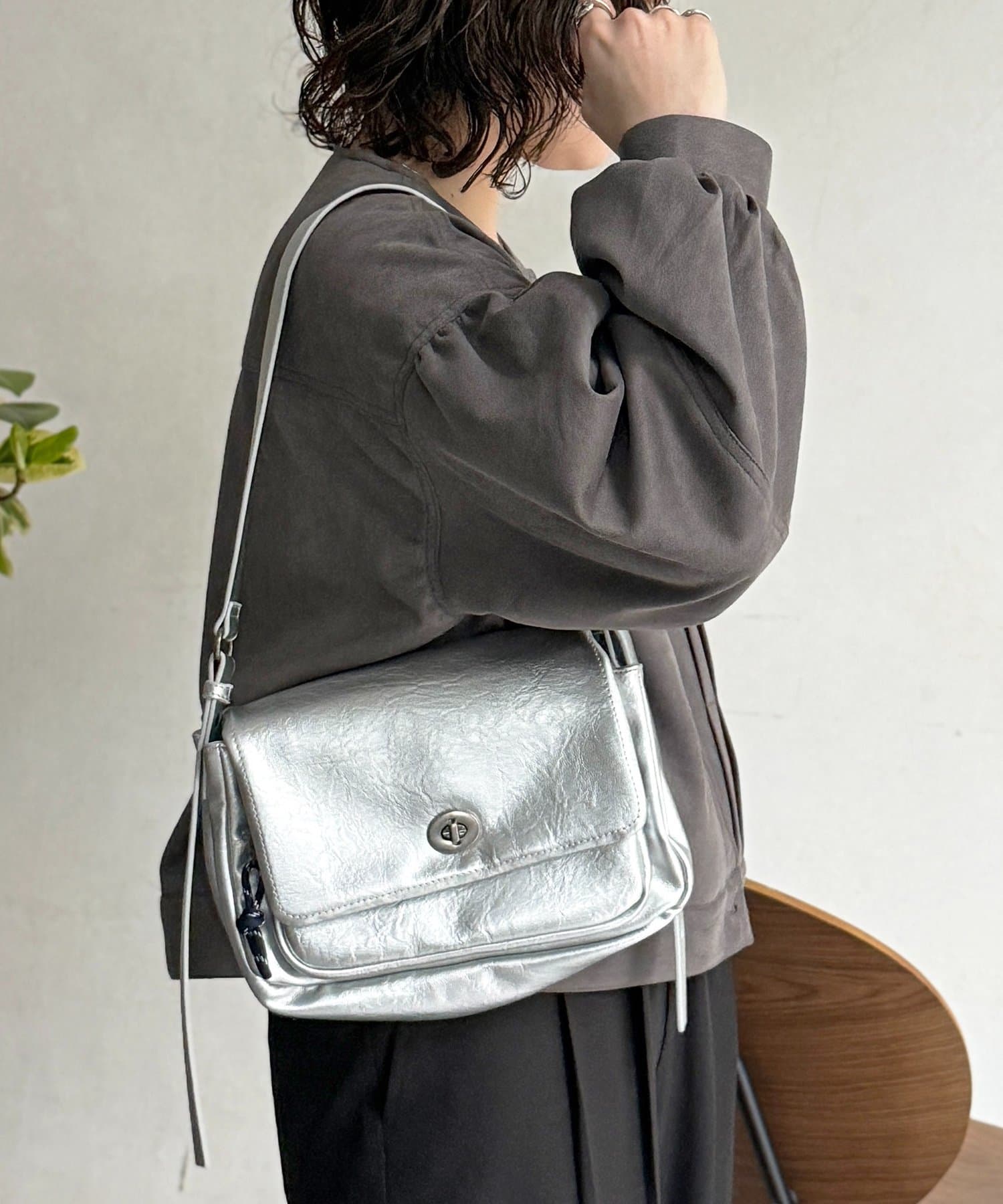 CPCM(シーピーシーエム) フェイクスエード袖ボリュームブルゾン