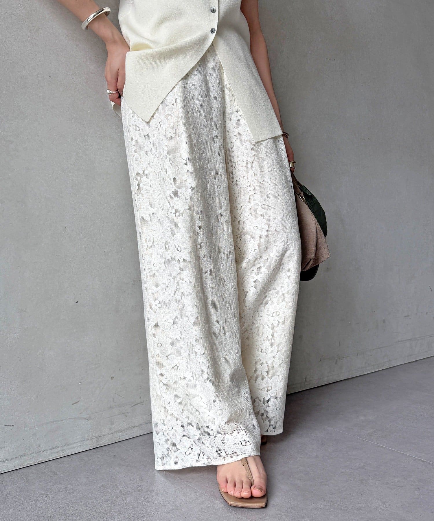 DOUDOU(ドゥドゥ) 【WEB限定】フラワーエンブロイダリーイージーパンツ