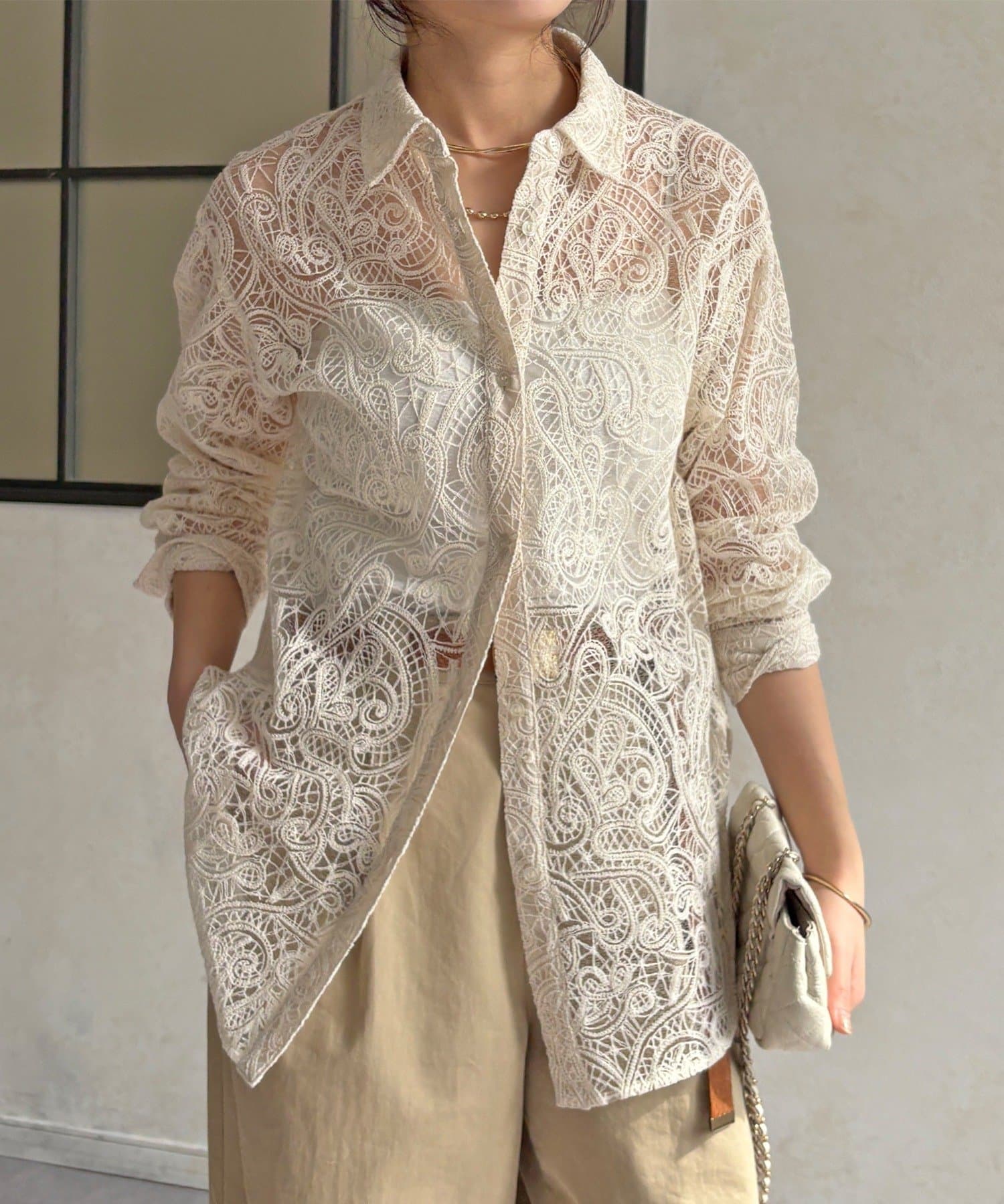 DOUDOU(ドゥドゥ) 【WEB限定】ペイズリー柄レースシャツ