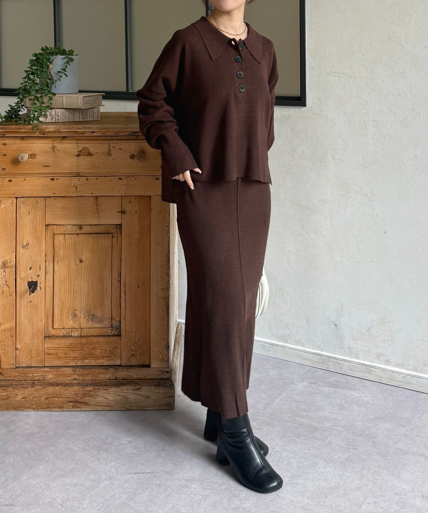 Thevon.(ゼヴォン) 襟付きニットスカート/セットアップ