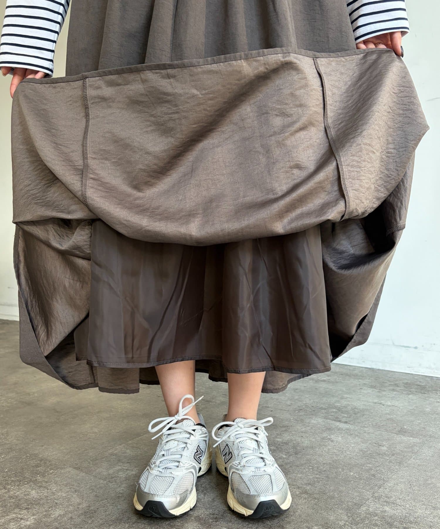 Chez toi(シェトワ) スエードティアードフレアスカート