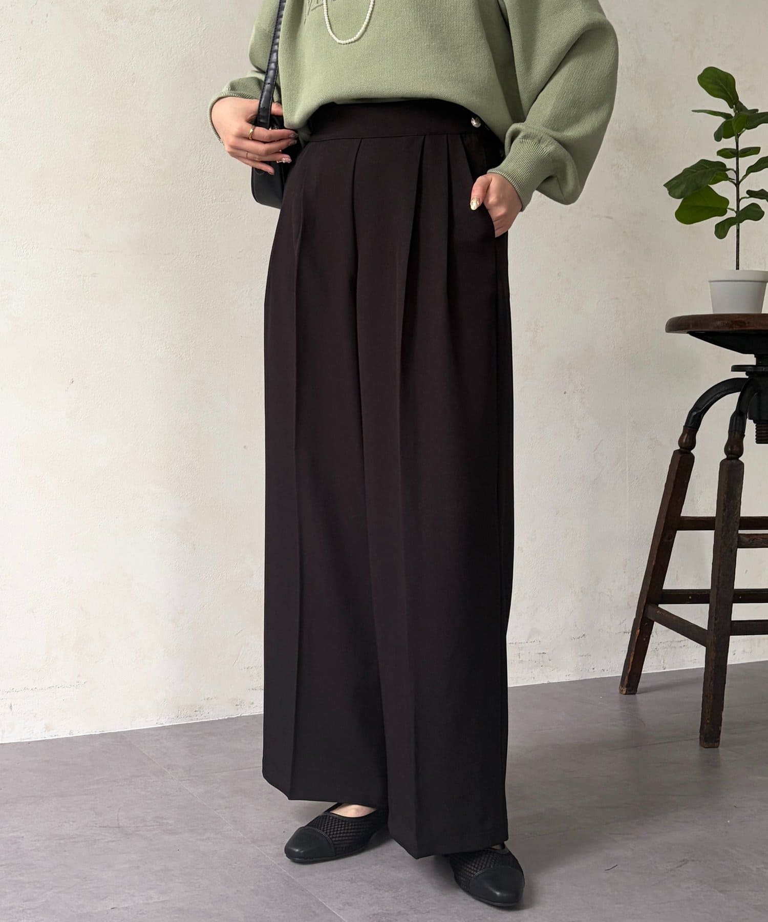 Chez toi(シェトワ) サイドボタンワイドパンツ