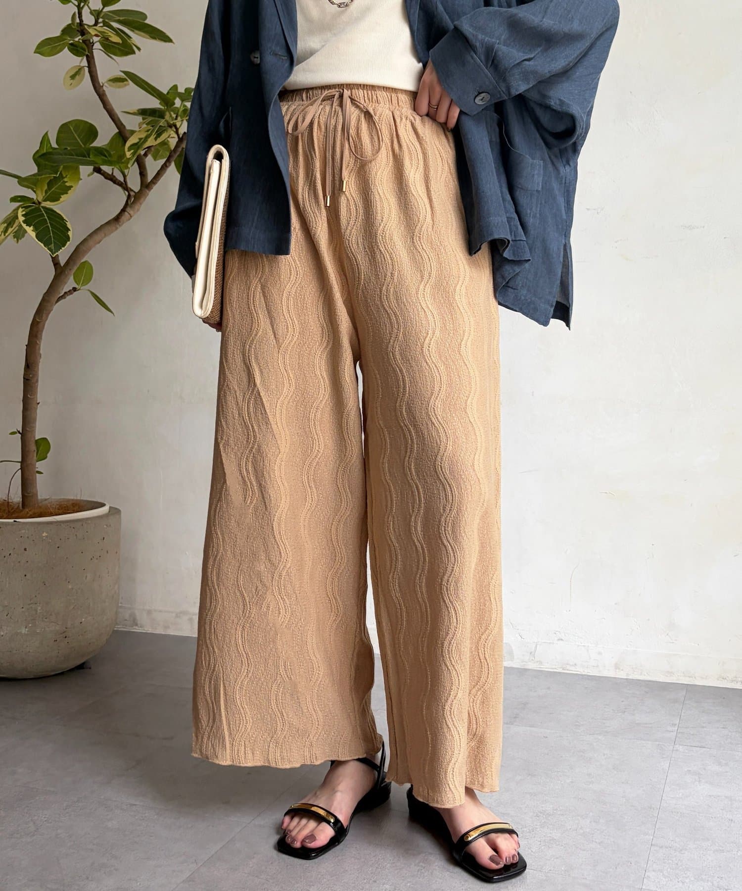 Chez toi(シェトワ) ウエーヴ柄ワイドパンツ