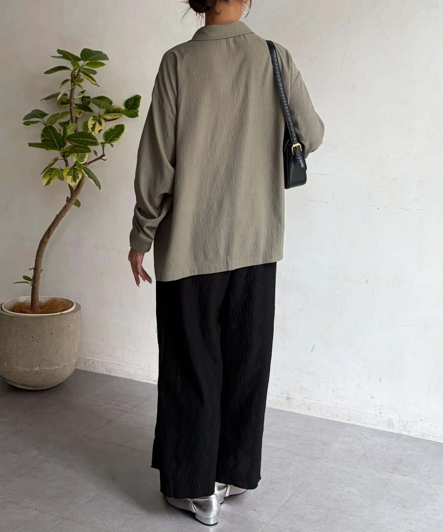 Chez toi(シェトワ) ウエーヴ柄ワイドパンツ