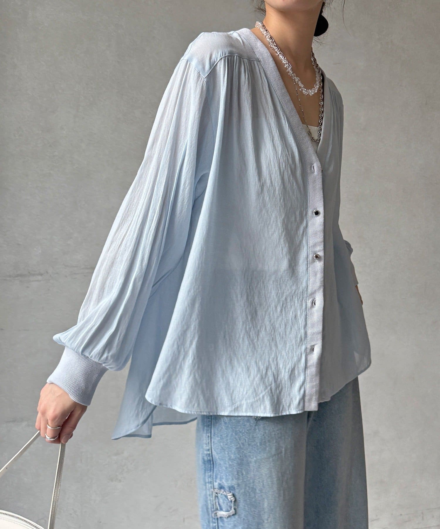 DOUDOU(ドゥドゥ) 【WEB限定】強撚気流染めVネックシャツカーディガン