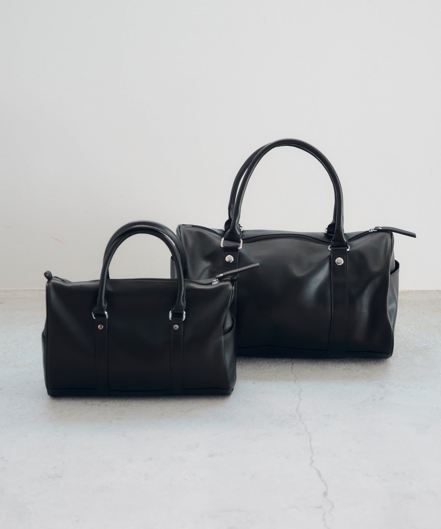 Kastane(カスタネ) 【500mlペットボトル収納可】スタッズボストンバッグ