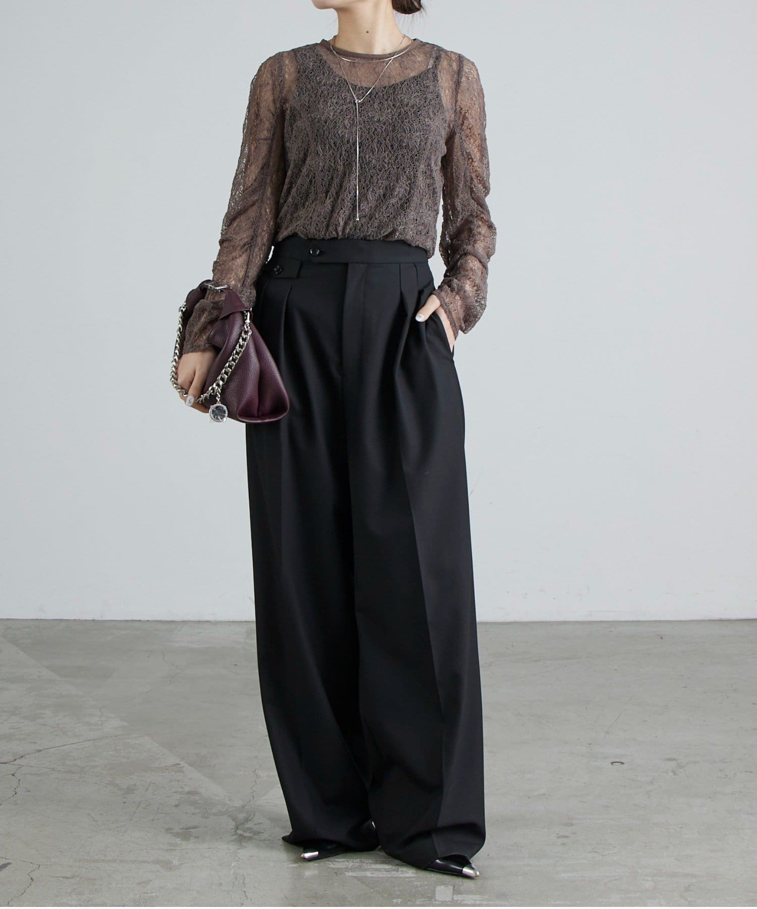 Lui's(ルイス) レース袖ギャザートップス