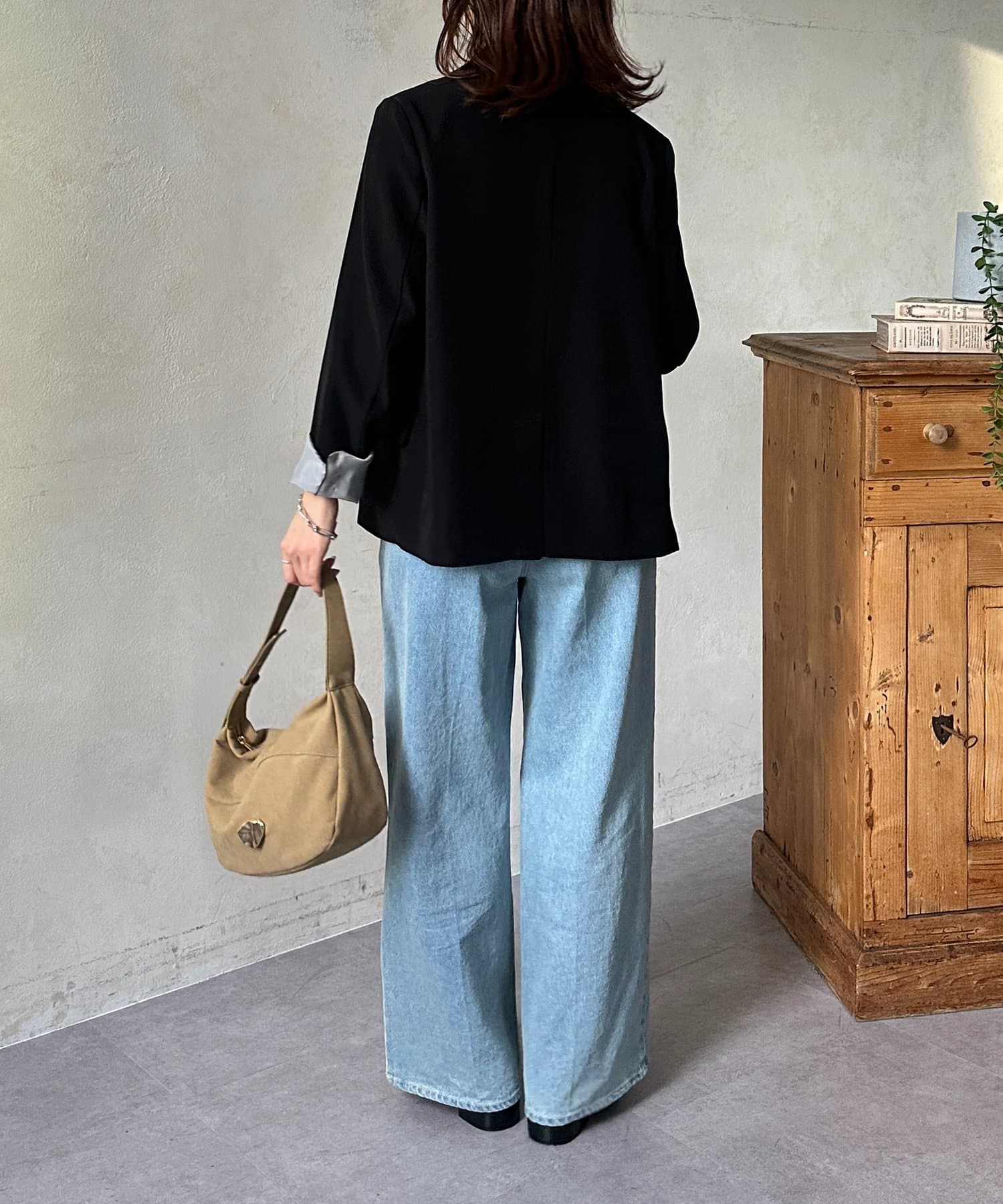 Thevon.(ゼヴォン) 裏配色テーラードジャケット