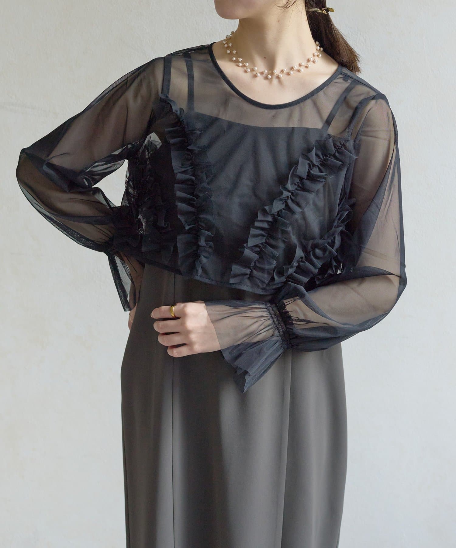 Thevon.(ゼヴォン) チュールフリルボレロ×ナローキャミワンピース