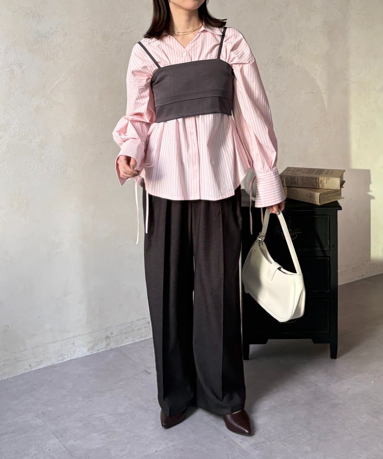 Thevon.(ゼヴォン) ビスチェ×袖リボンシャツ