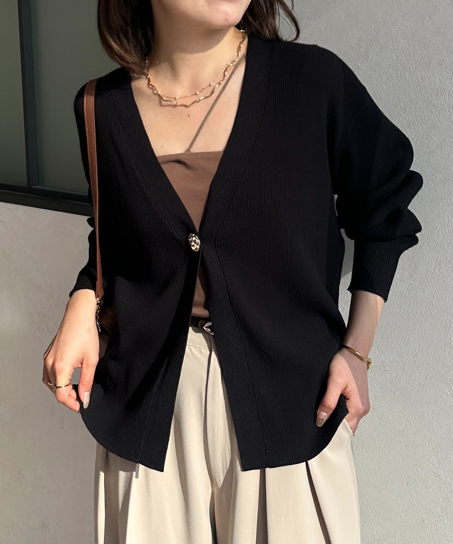 Thevon.(ゼヴォン) ニュアンスボタンリブニットカーディガン