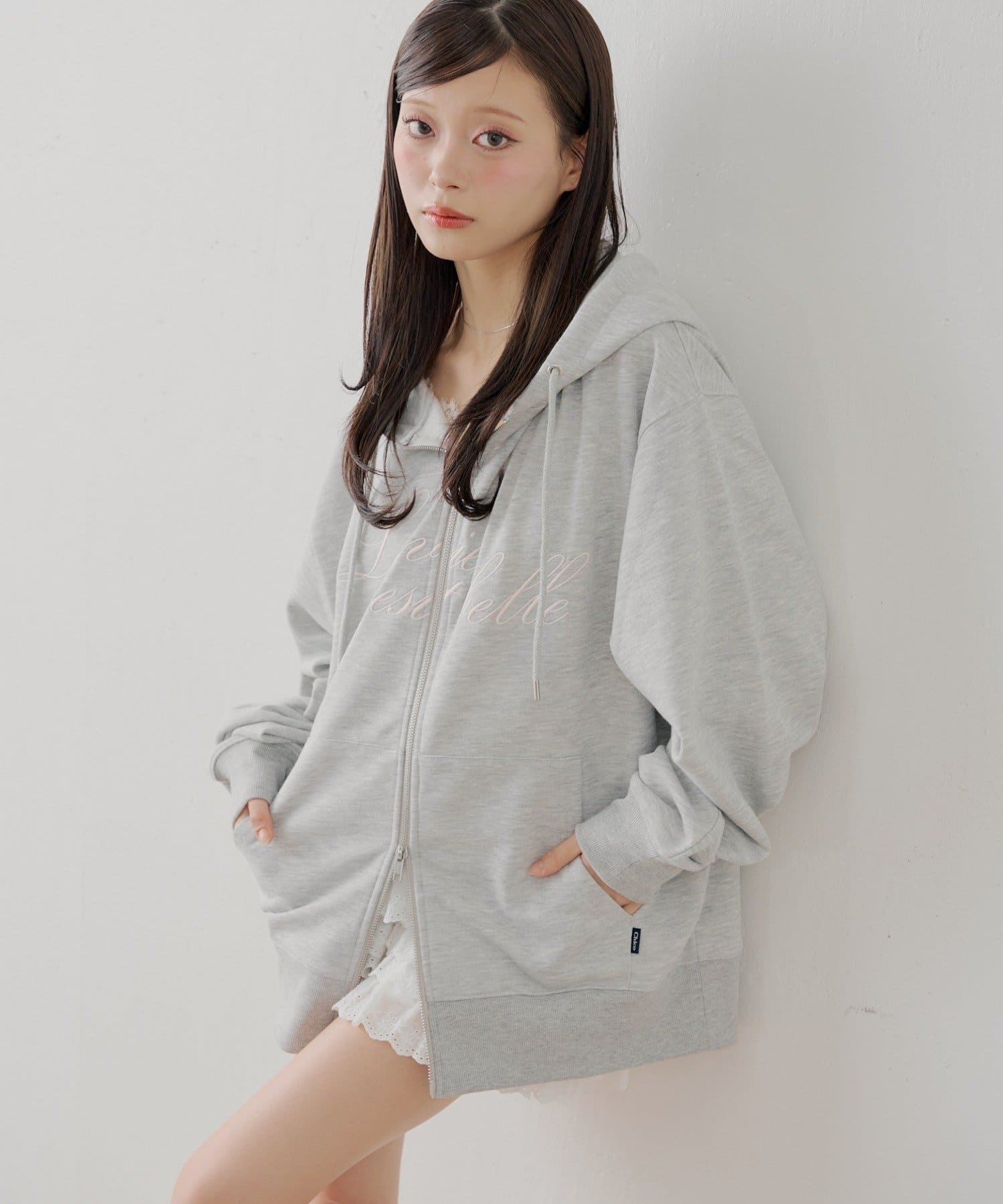 Chico(チコ) 【12/19(金)18時販売】花柄ルーズパーカー