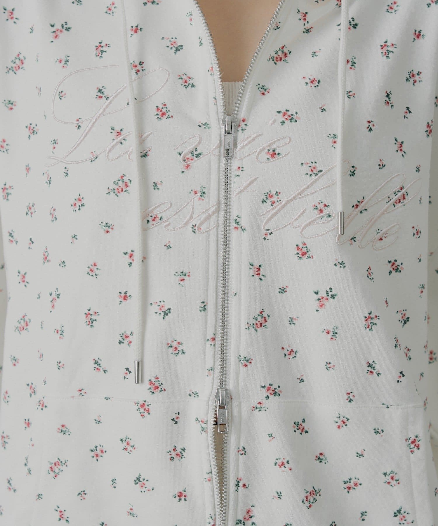 Chico(チコ) 花柄ルーズパーカー