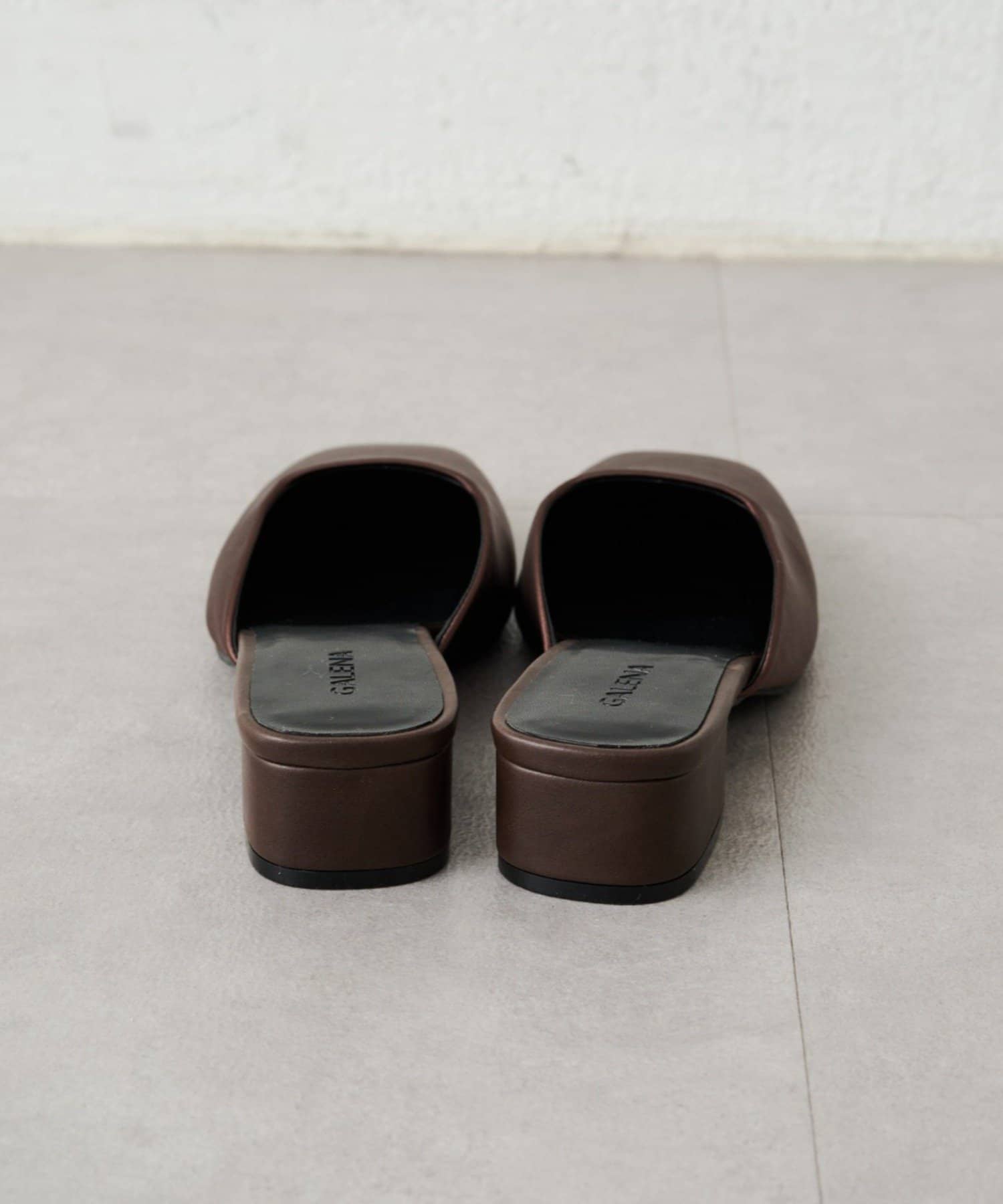 LOUNGEDRESS(ラウンジドレス) 【GALENA/ガレナ】サテンスクエアトゥミュール