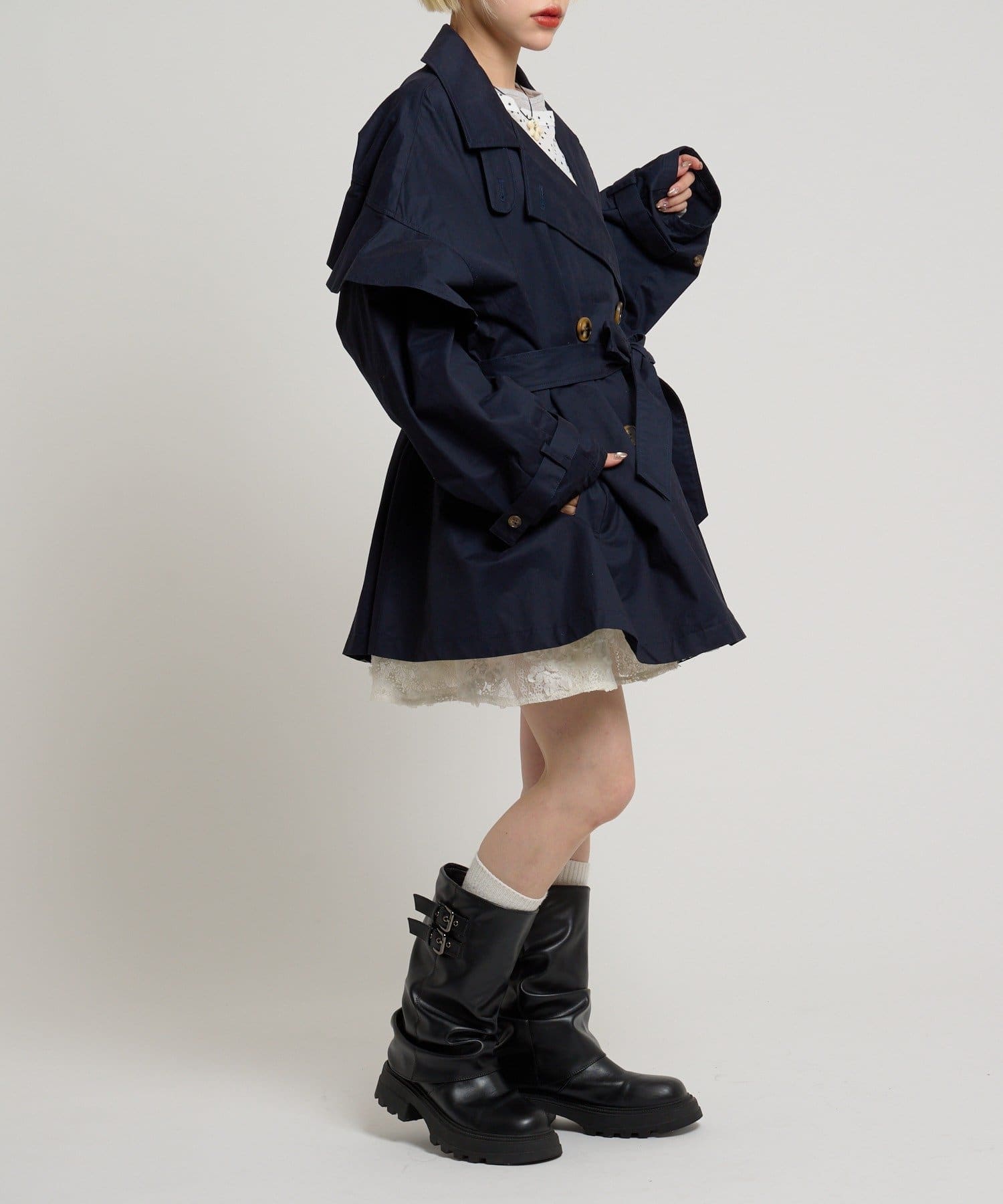 w closet(ダブルクローゼット) フリルトレンチコート