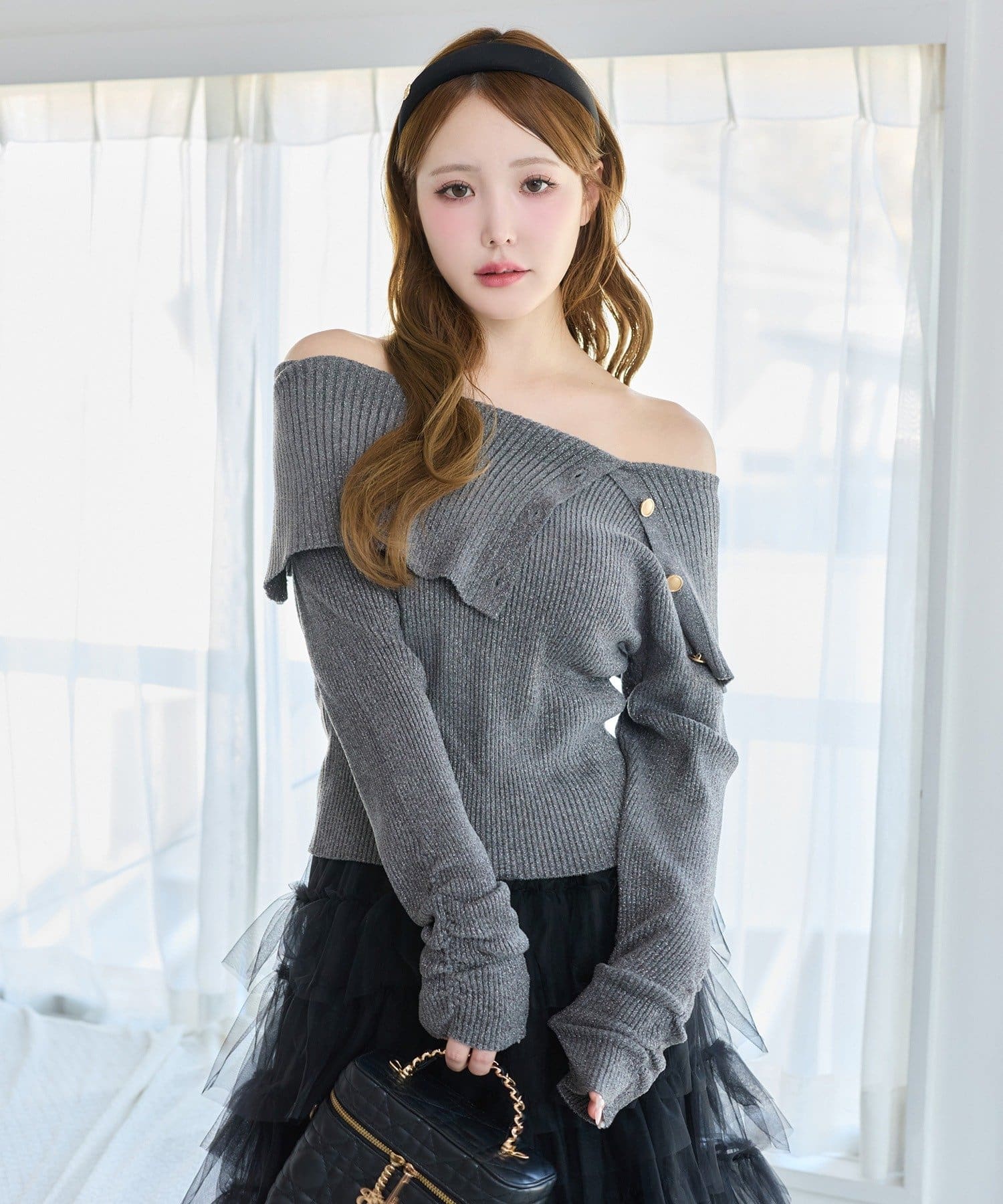 one after another NICE CLAUP(ワンアフターアナザー ナイスクラップ) オフショルラメニット