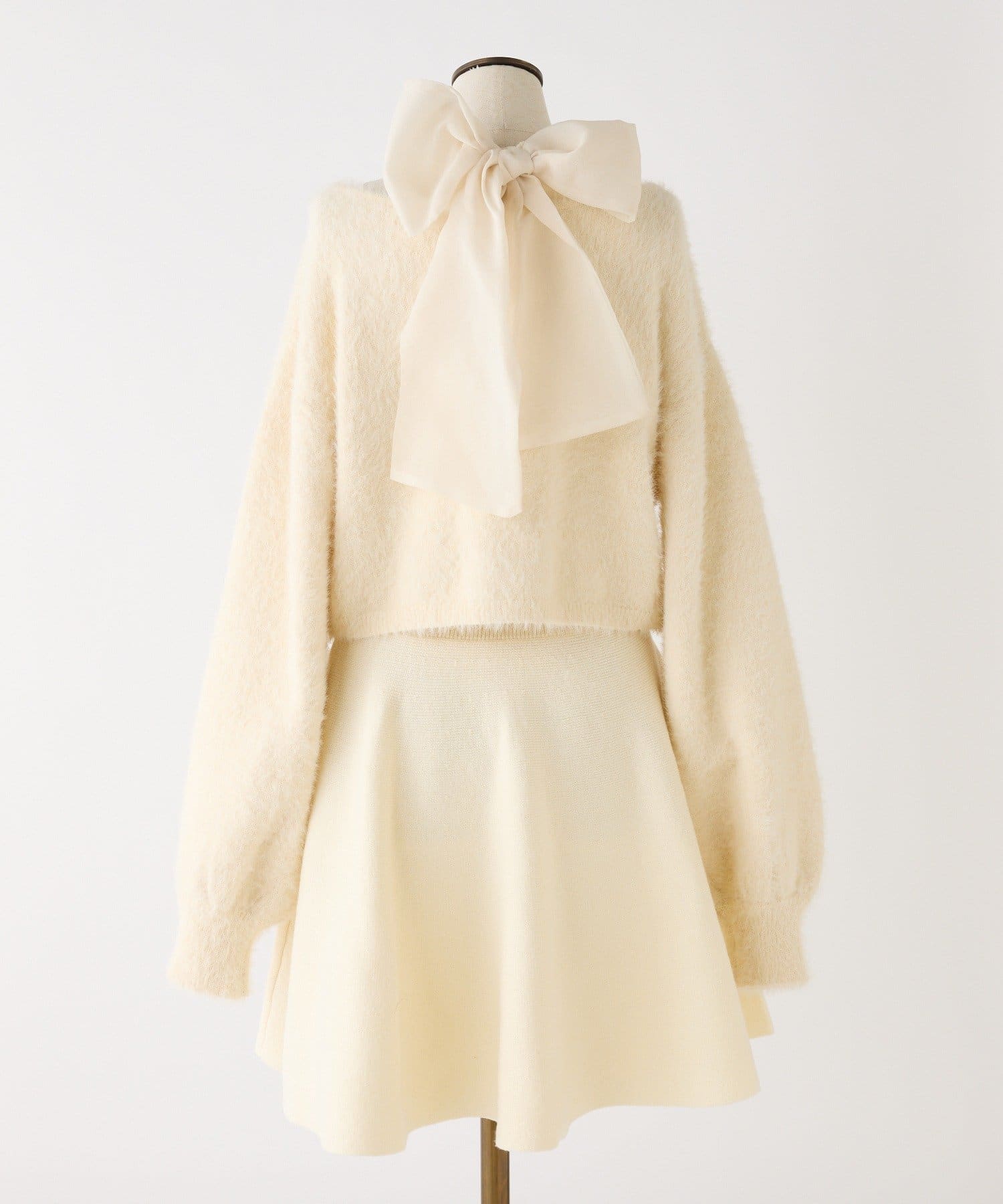 one after another NICE CLAUP(ワンアフターアナザー ナイスクラップ) 2wayフェザーカーデSET後ろリボンニットミニワンピ