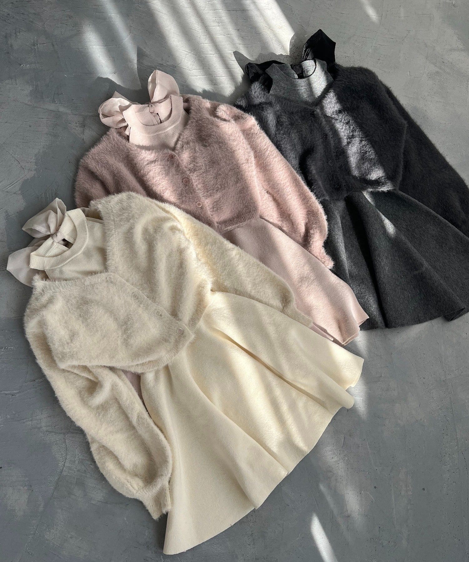 one after another NICE CLAUP(ワンアフターアナザー ナイスクラップ) 【お気に入り総選挙2位】2wayファザーカーデSET後ろリボンニットミニワンピ