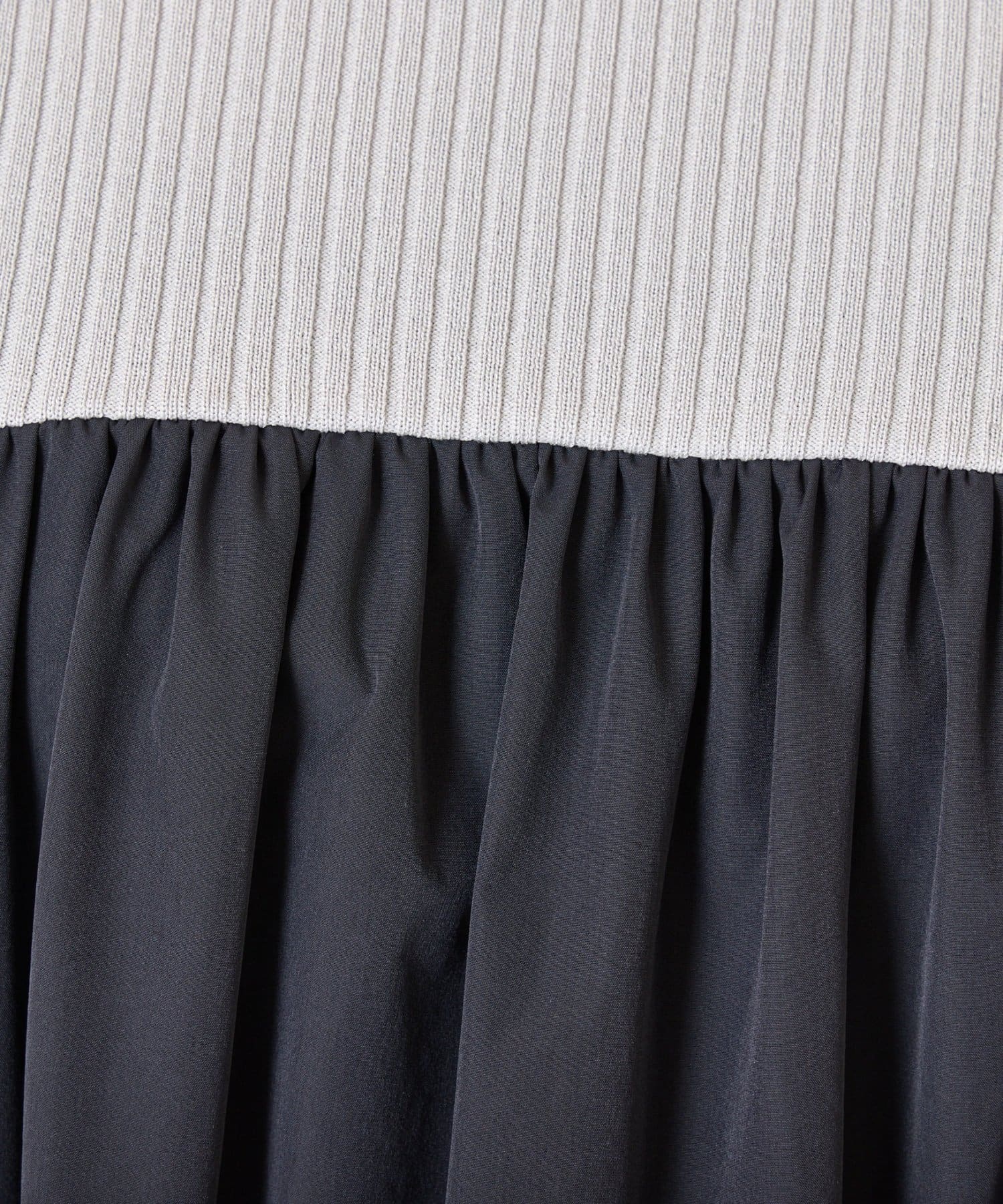 Jena　espace merveilleux(ジェナ　エスパスメルヴェイユ) 【体型カバー◎】バイカラー切替ワンピース