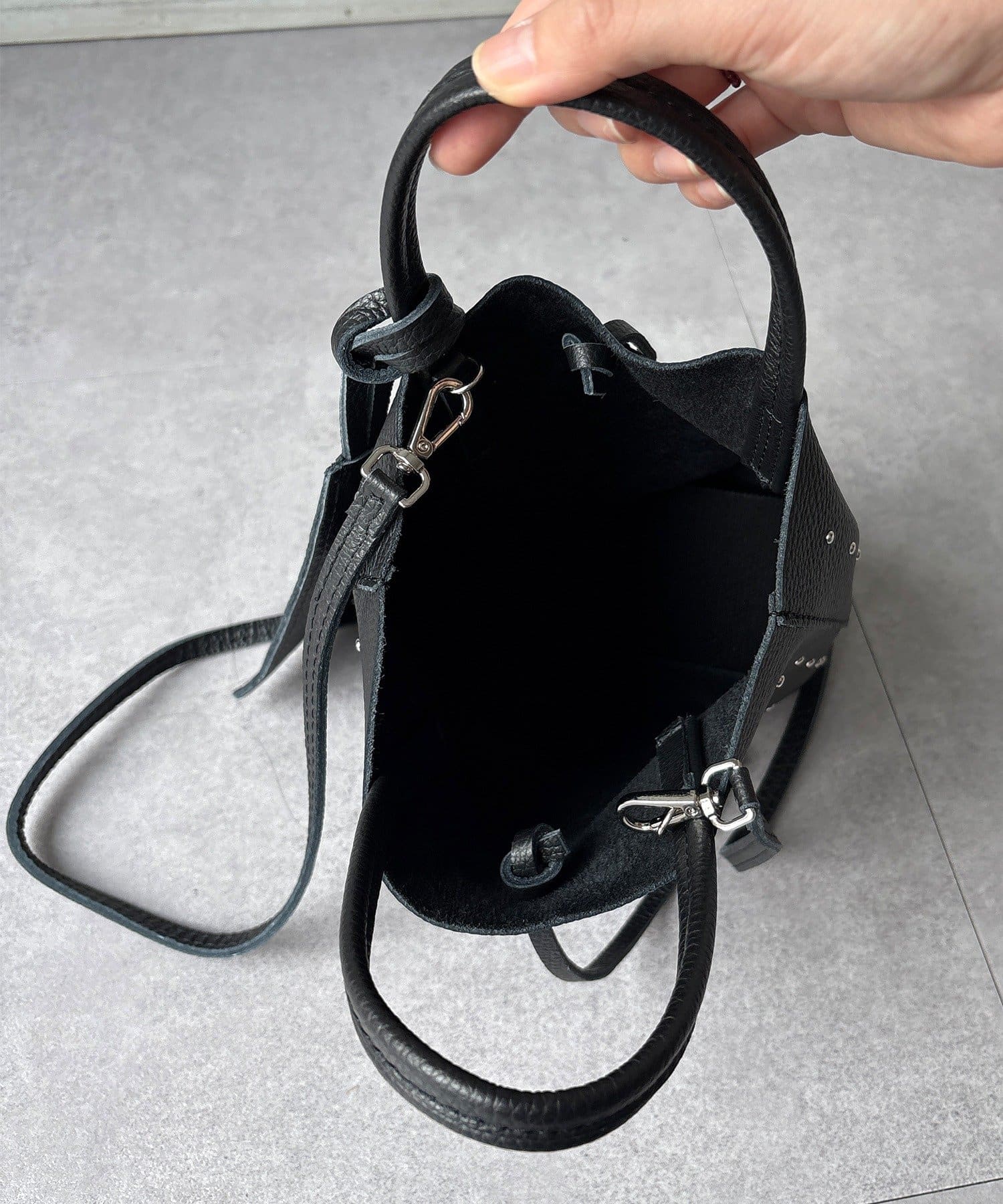 DOUDOU(ドゥドゥ) 【WEB限定】スタッズミニトートバッグ