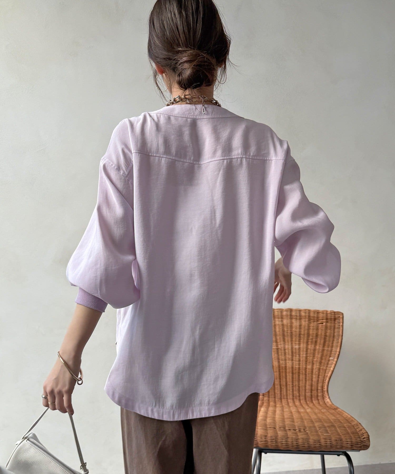 DOUDOU(ドゥドゥ) 【WEB限定】ノーカラーブルゾンライクシャツ