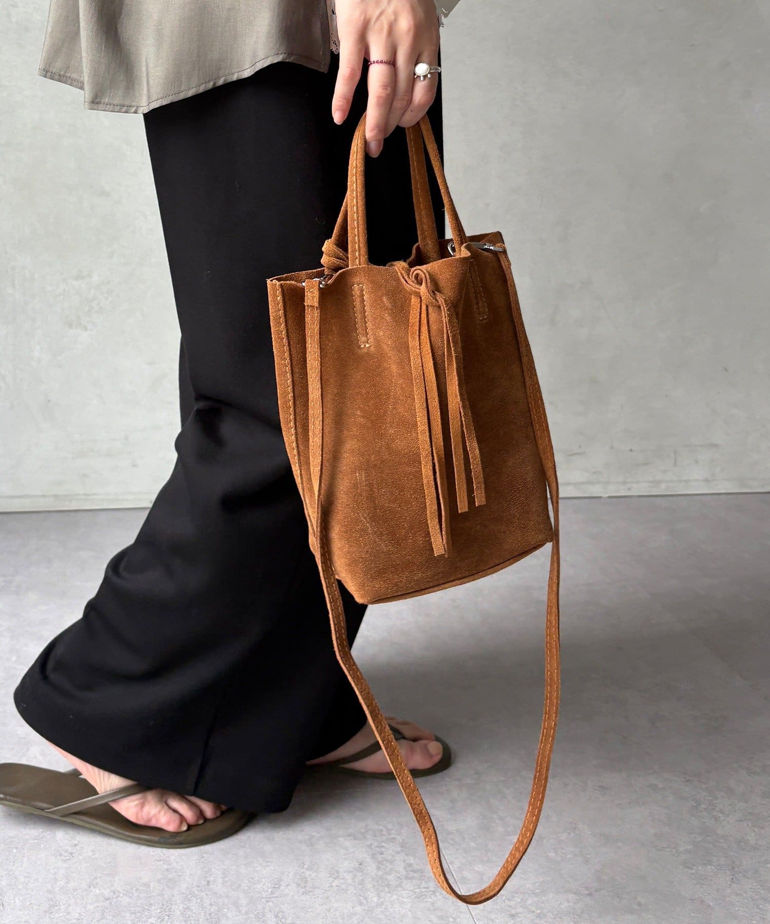 DOUDOU(ドゥドゥ) 【WEB限定】スエードミニトートバッグ